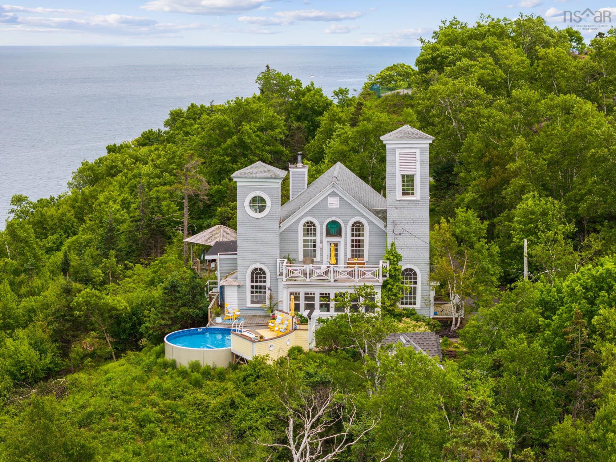 Thumbnail image for 4 York Redoubt Crescent MLS<sup>®</sup> 202514925