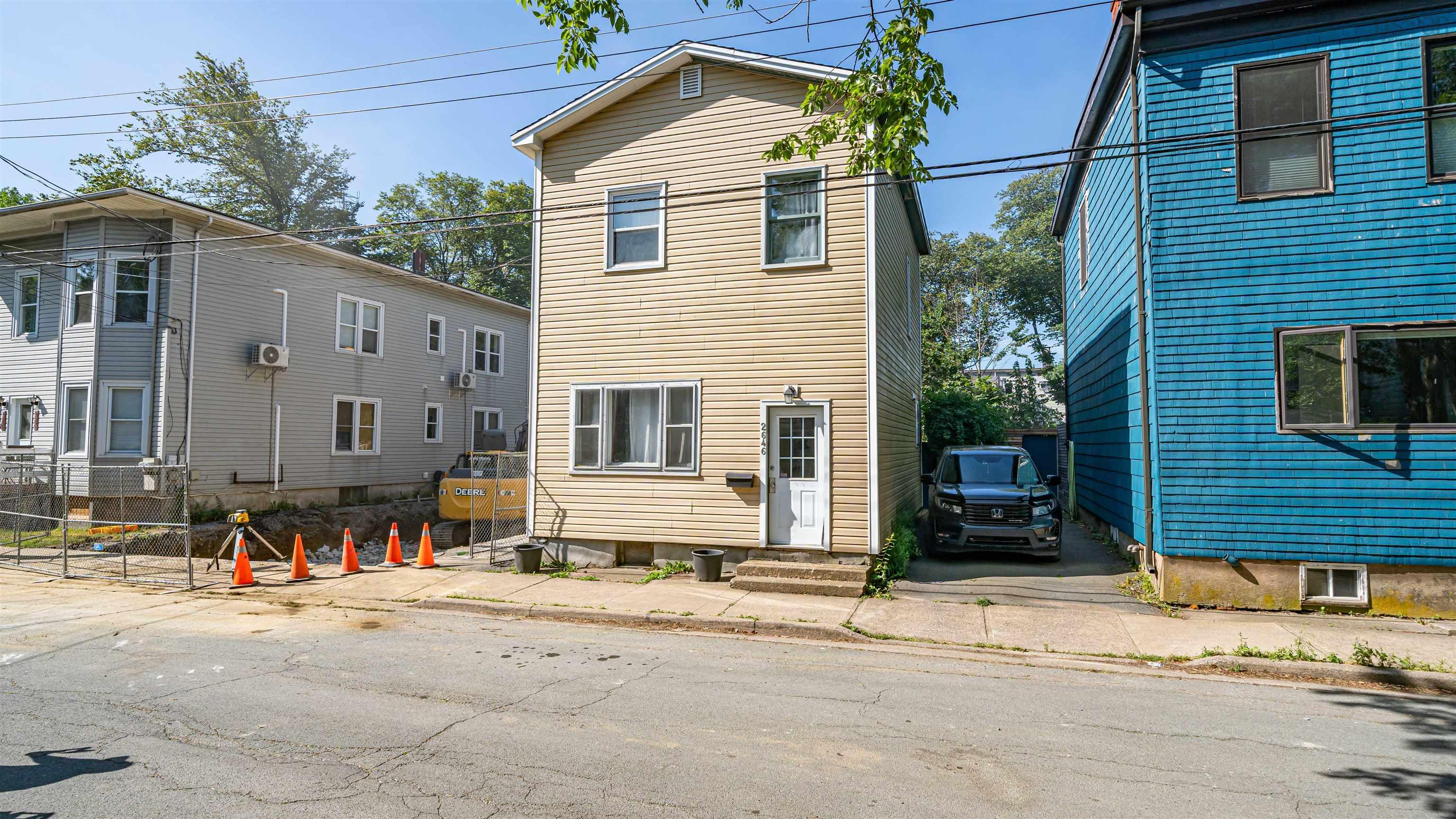 Thumbnail image for 2646 Belle Aire Terrace MLS<sup>®</sup> 202520486