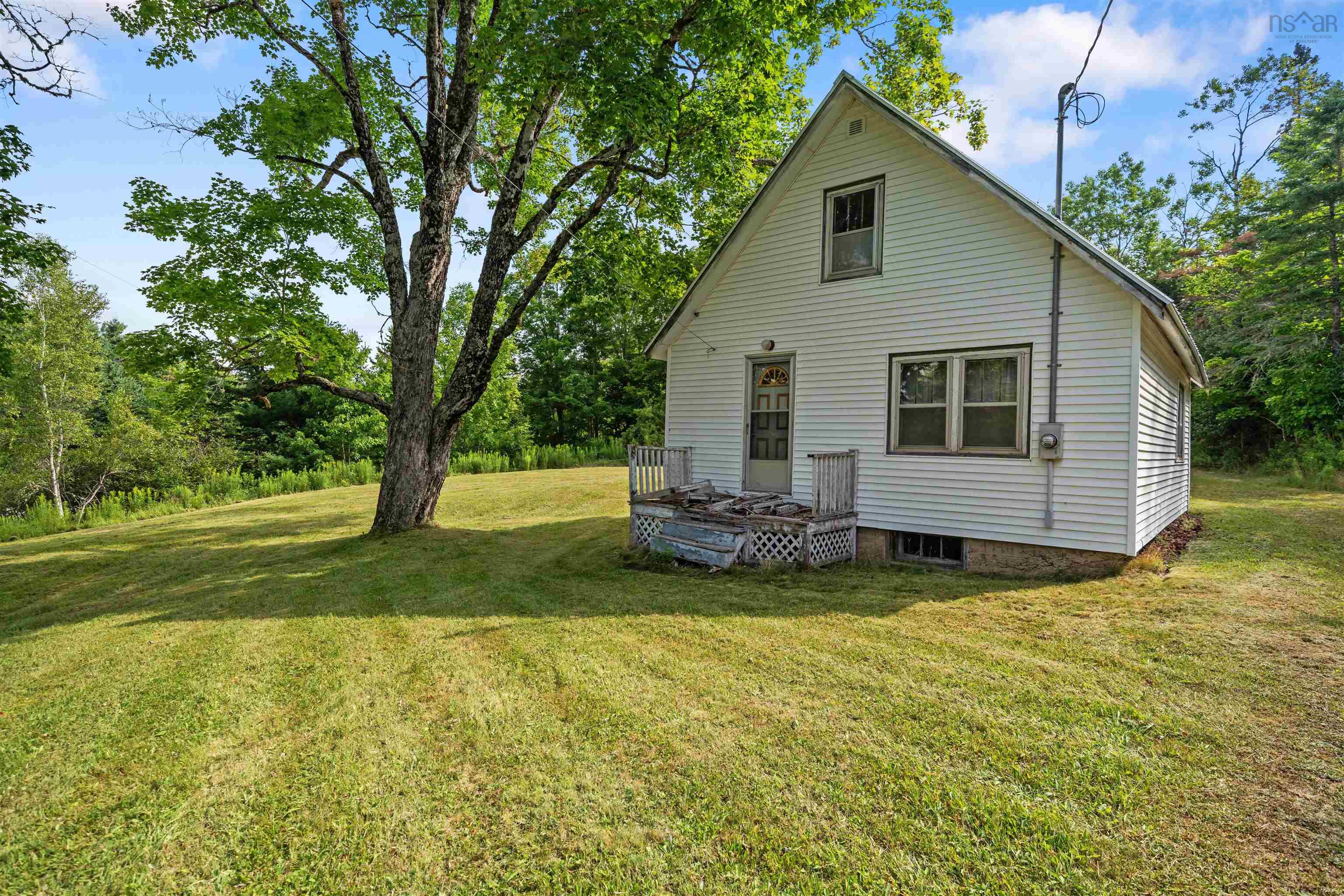 Thumbnail image for 8860 Moose River Road MLS<sup>®</sup> 202521501