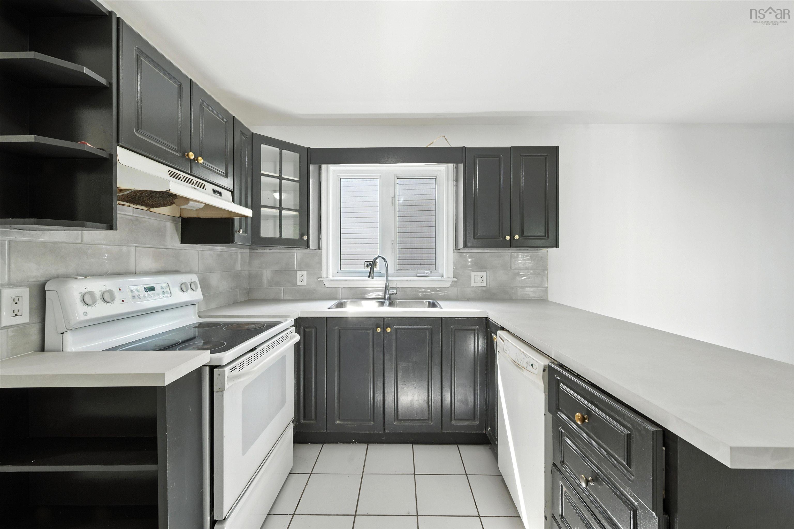 View image 12