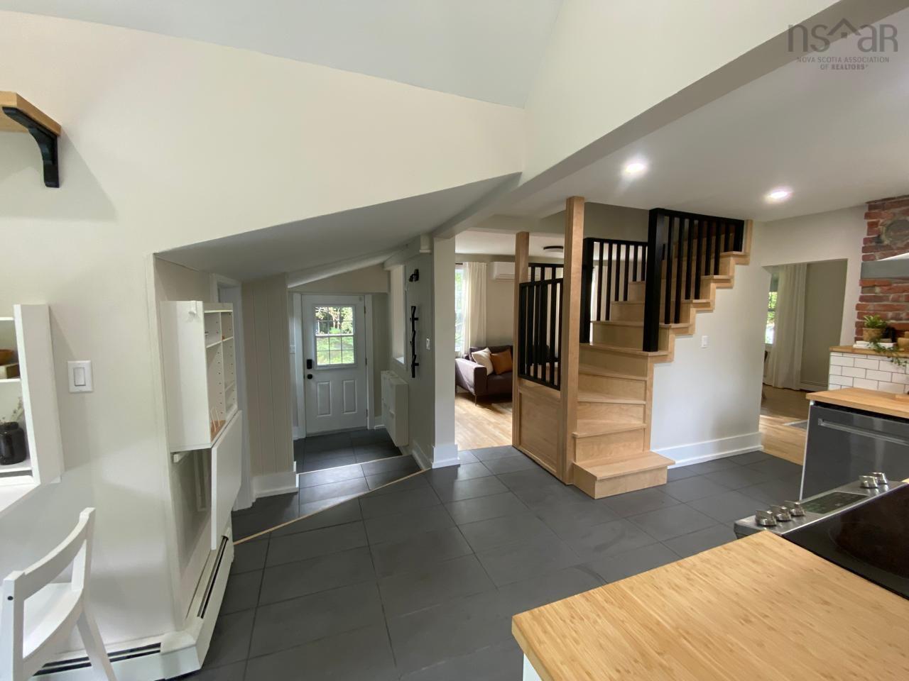 View image 11