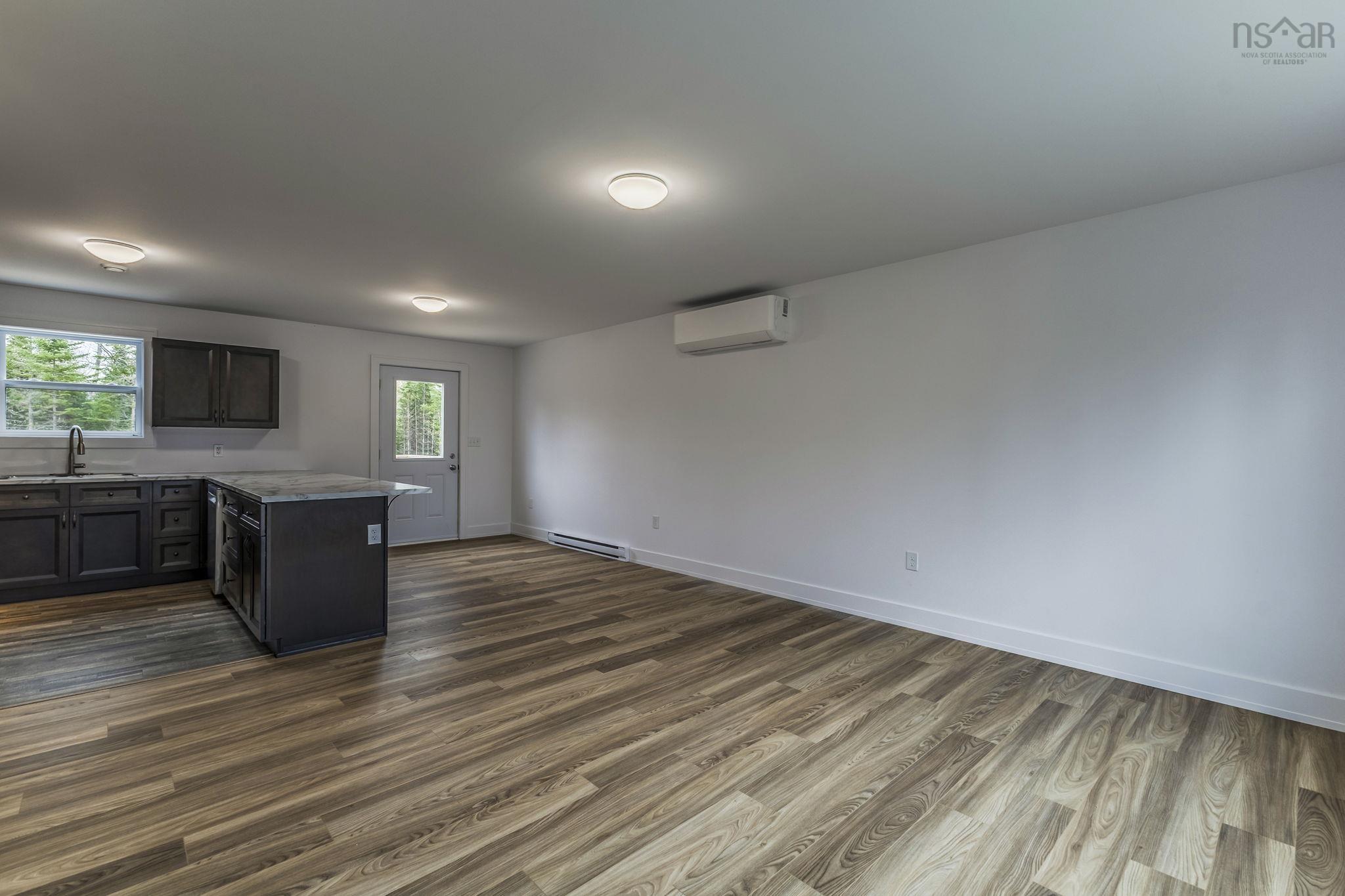 View image 12