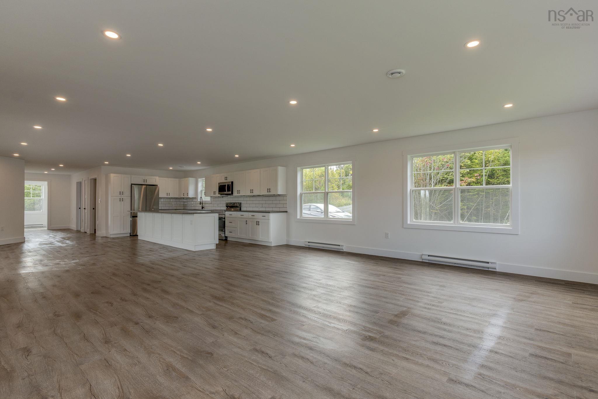 View image 17