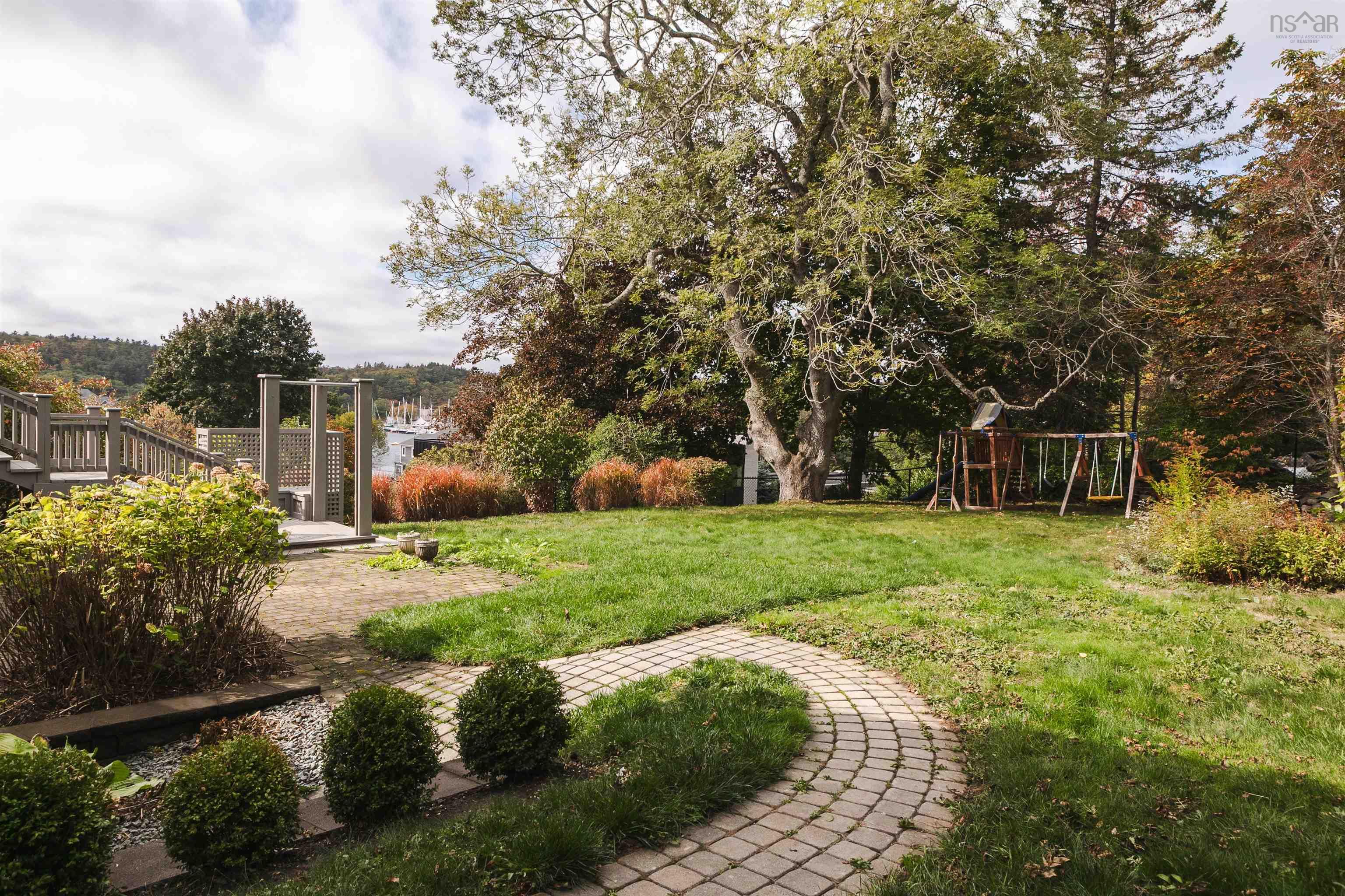 View image 30