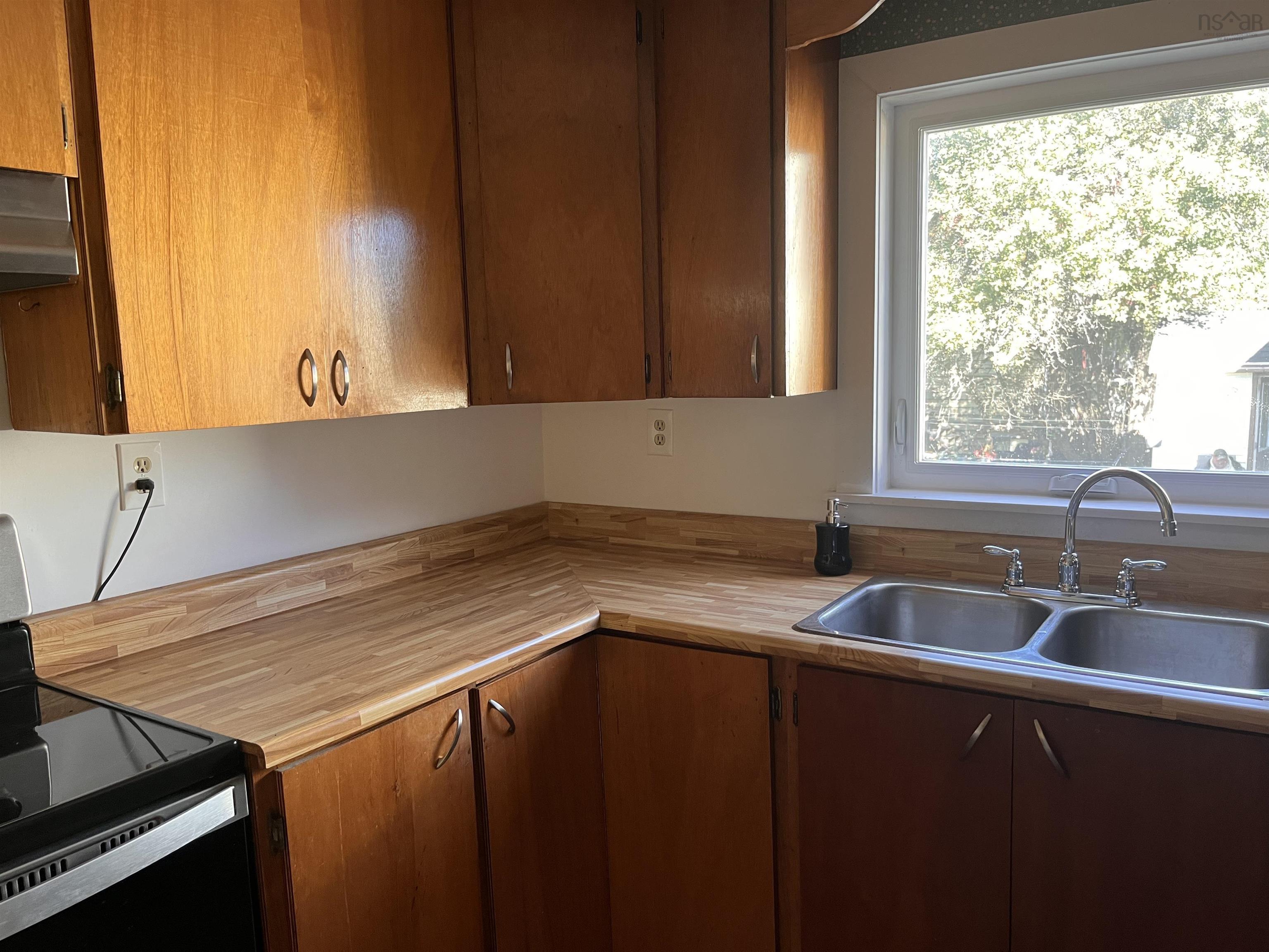 View image 11