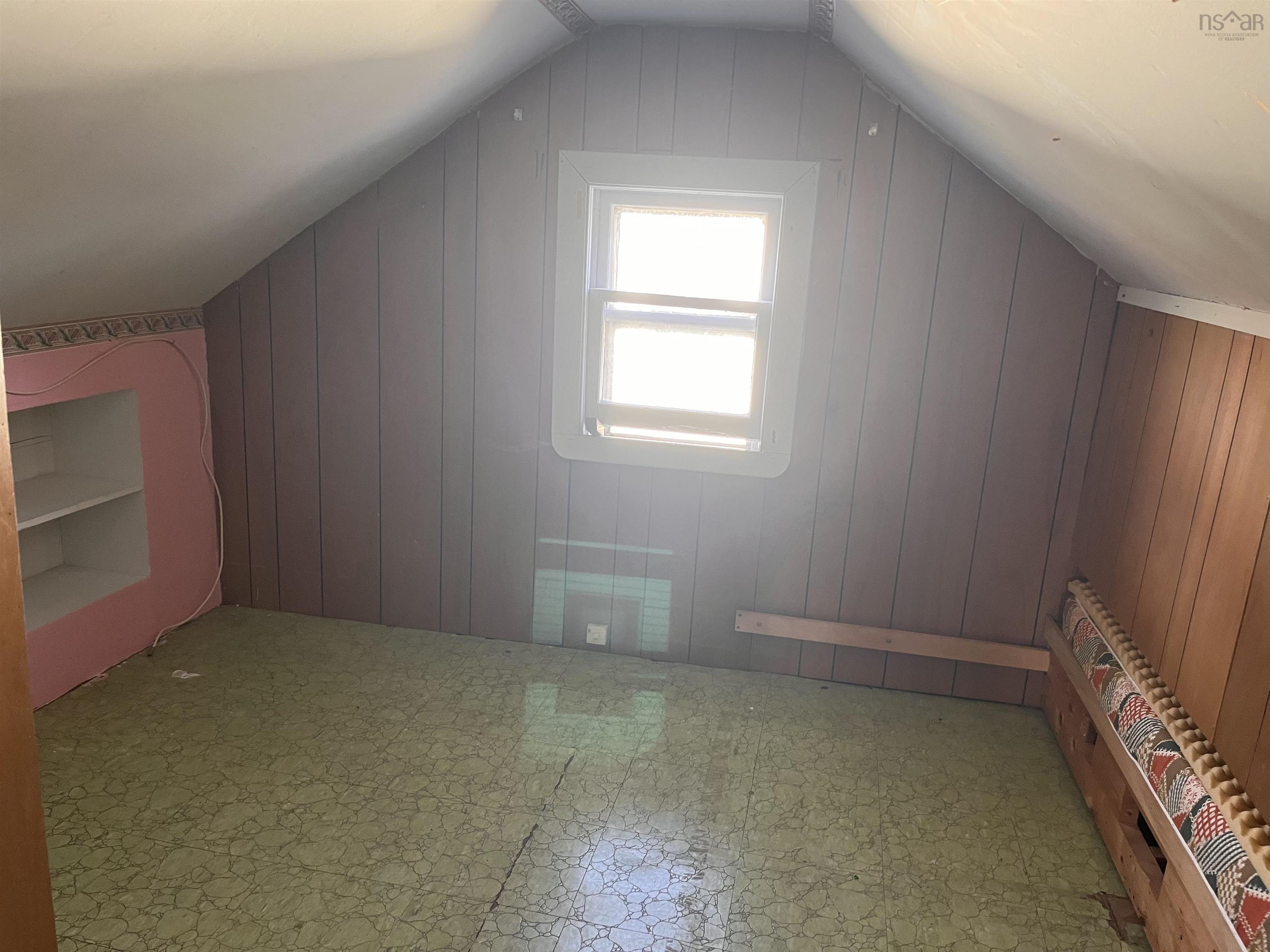 View image 18