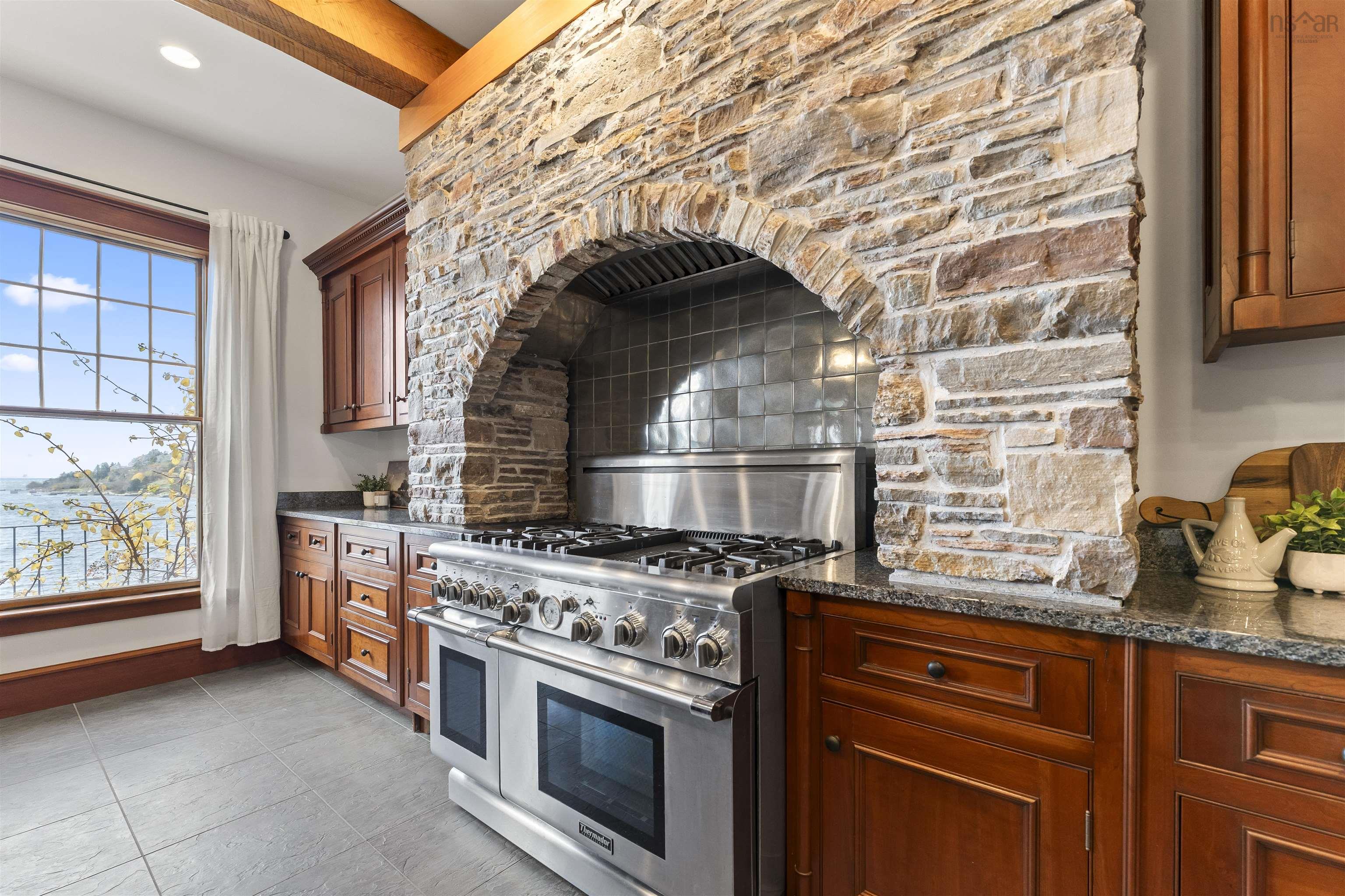 View image 17