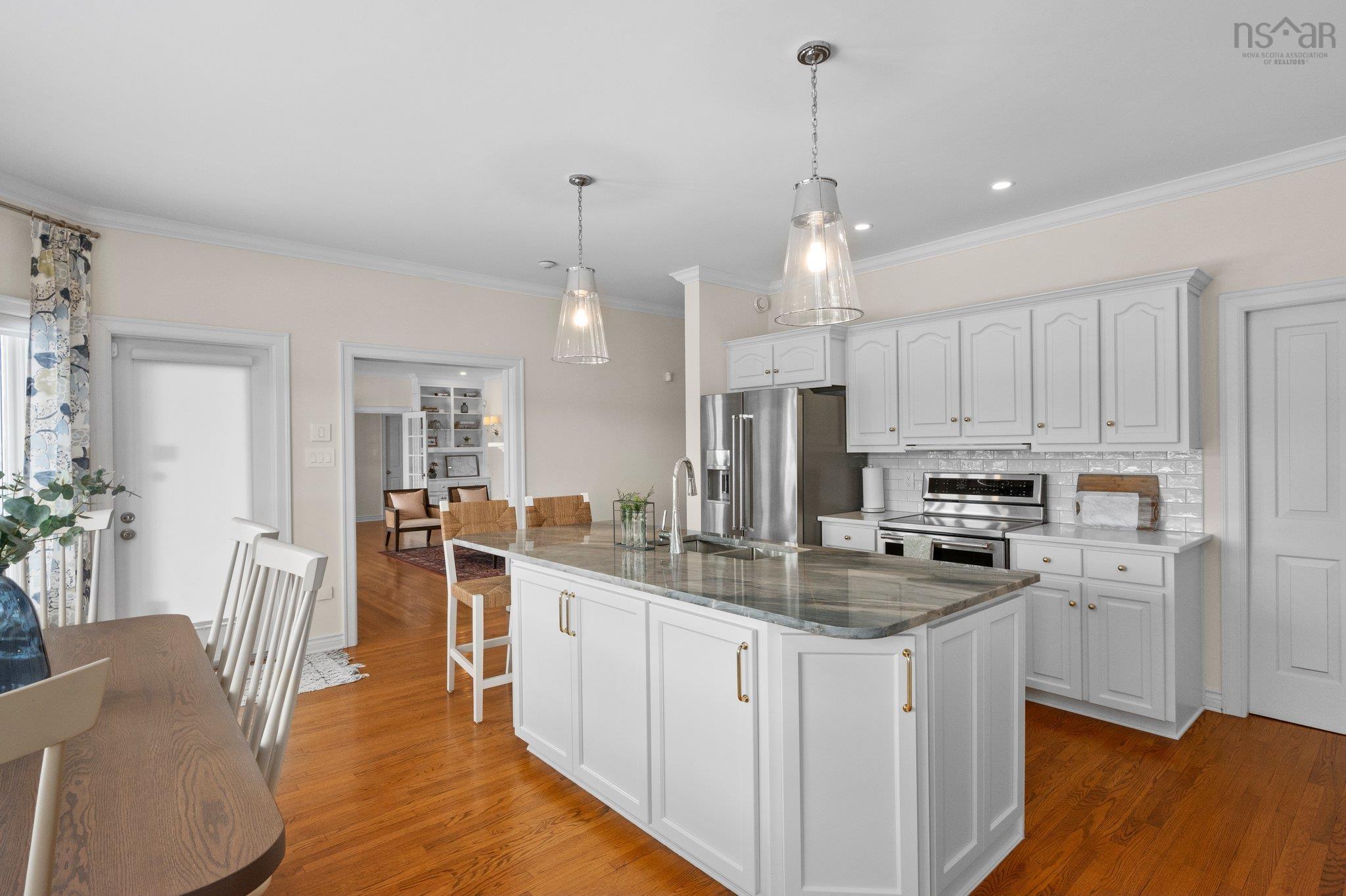 View image 19