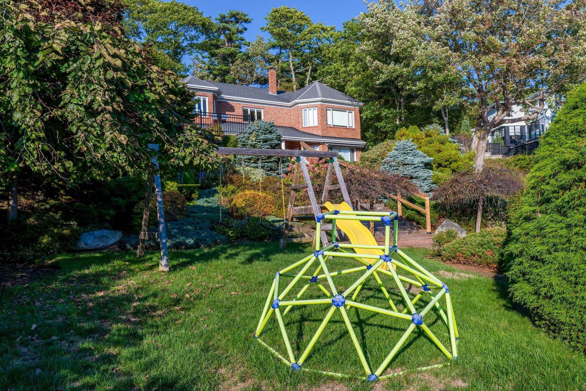 View image 9