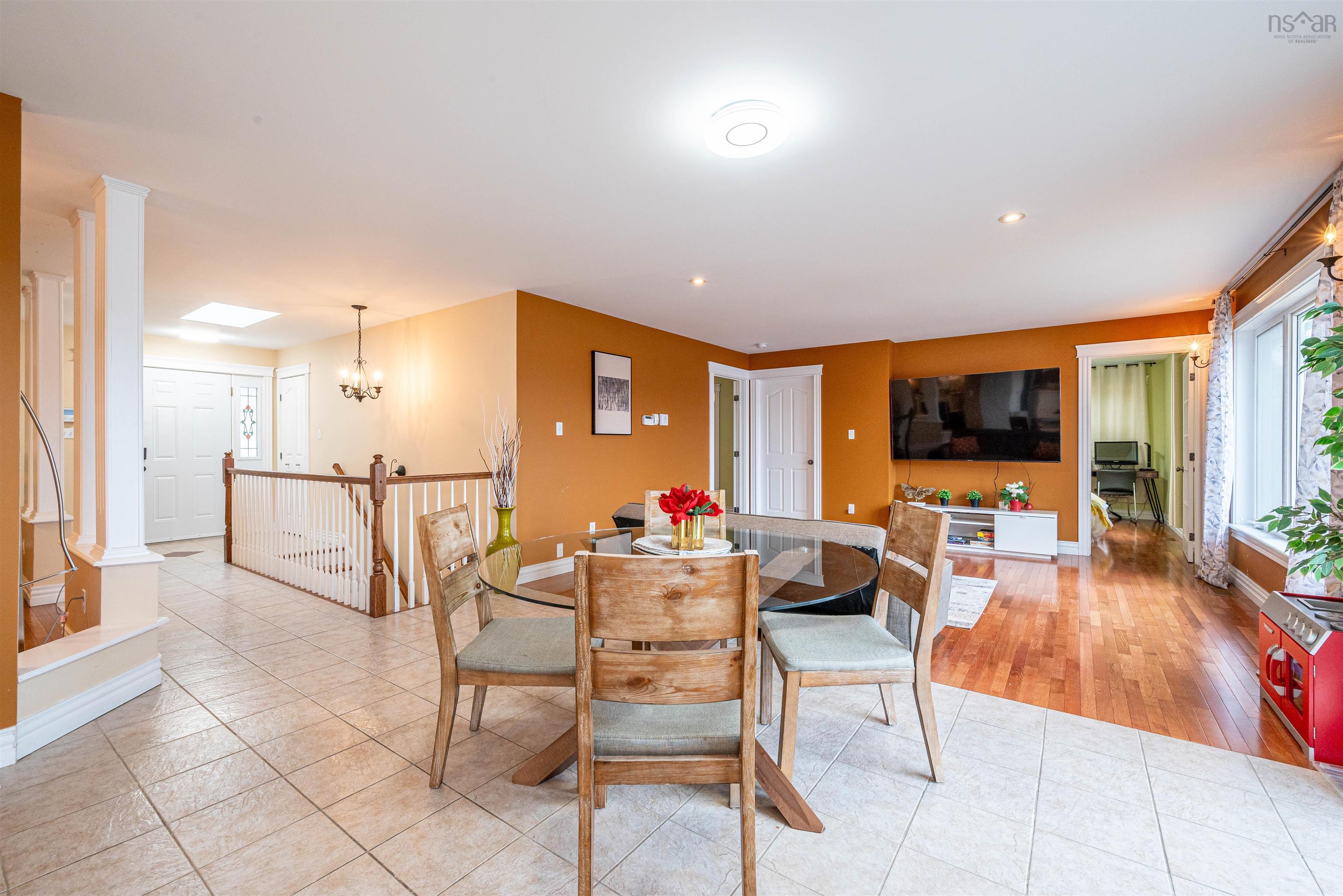 View image 12