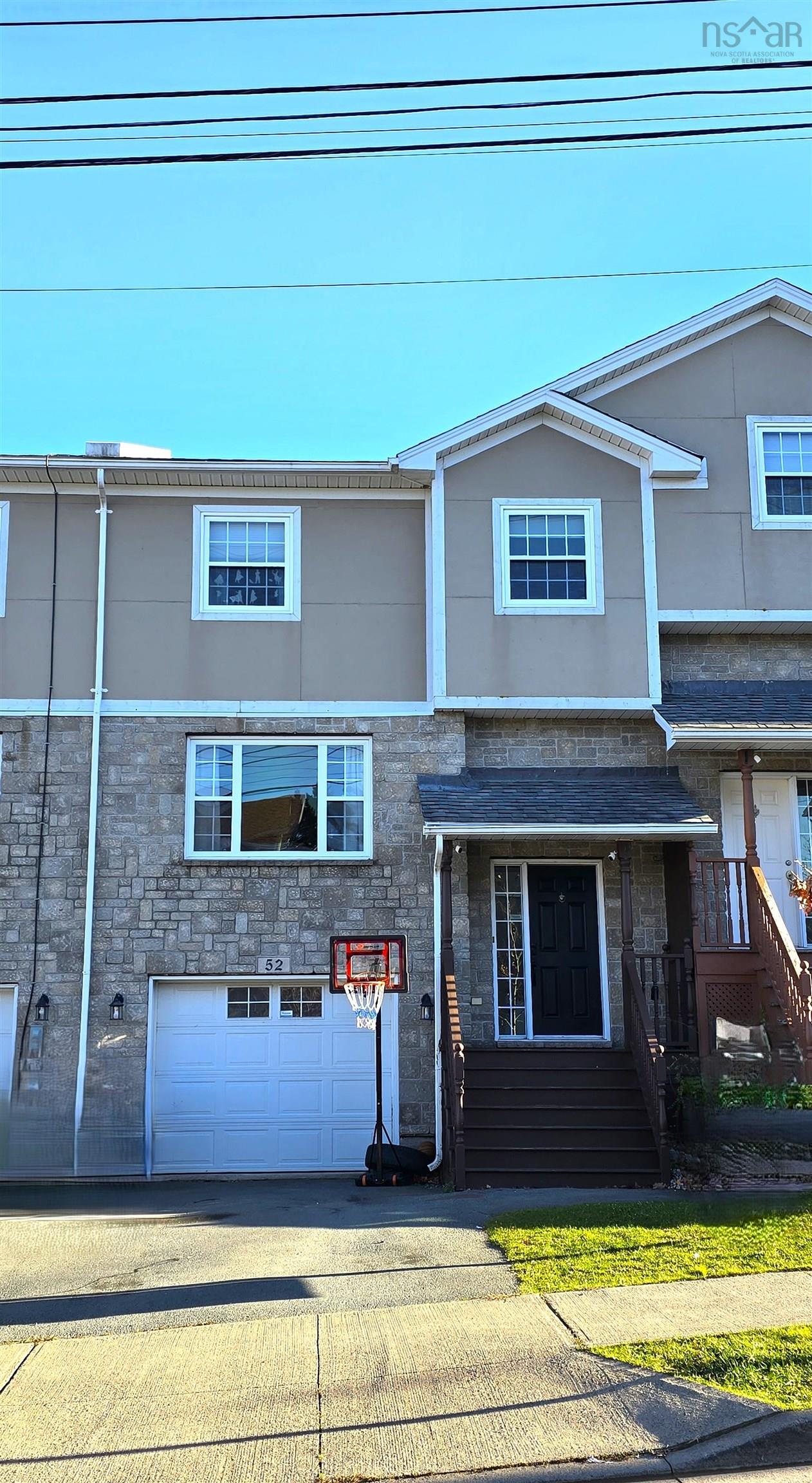 Thumbnail image for 52 Viridian Drive MLS<sup>®</sup> 202600556