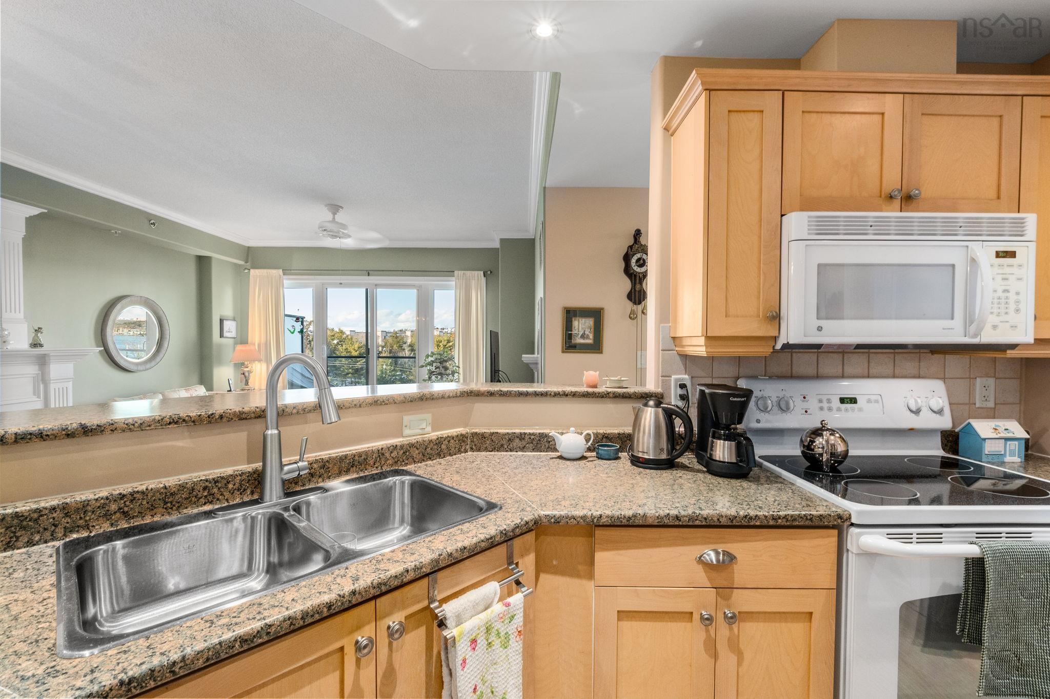 View image 11