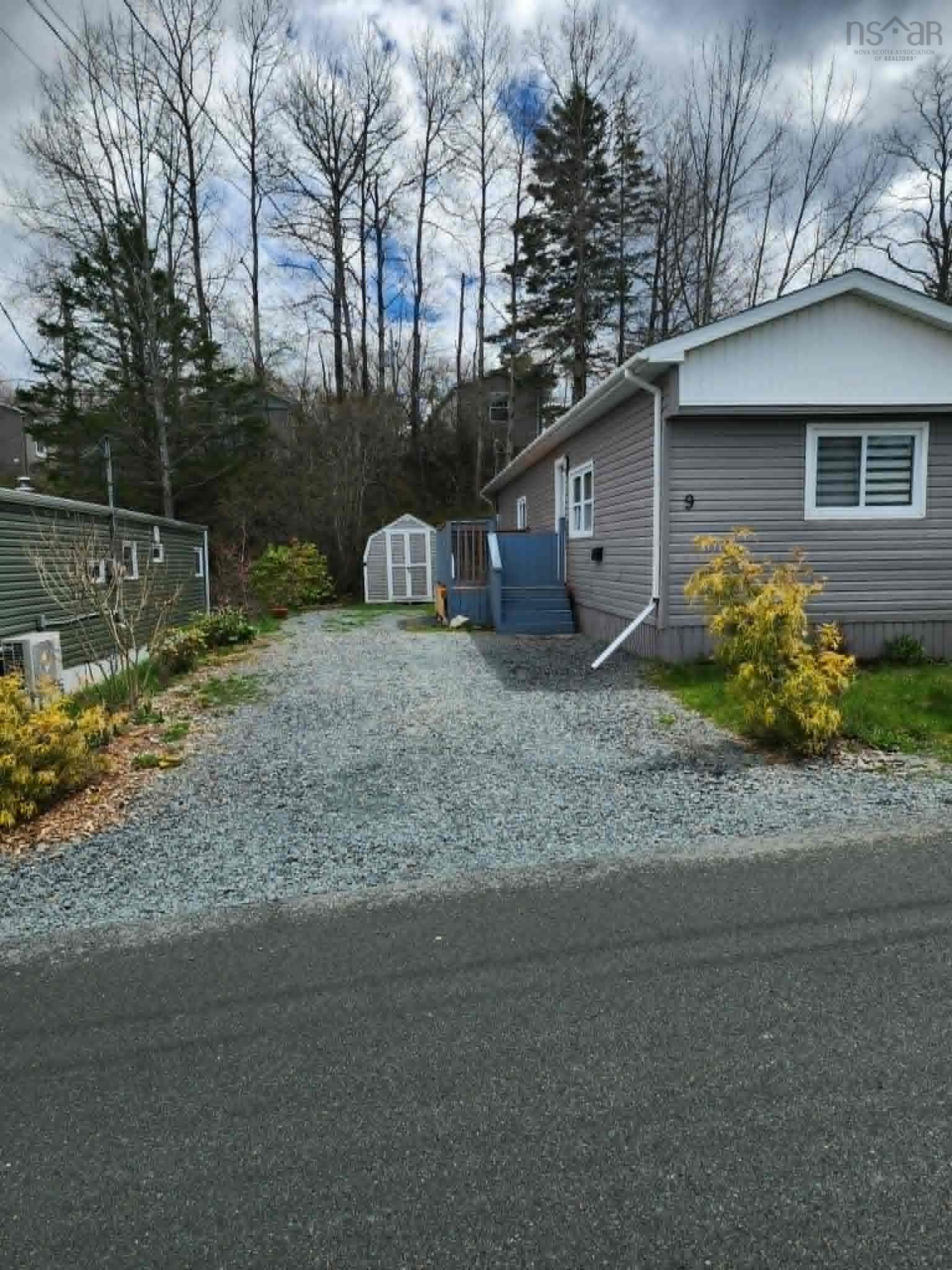 Thumbnail image for 9 Heather Street MLS<sup>®</sup> 202604008
