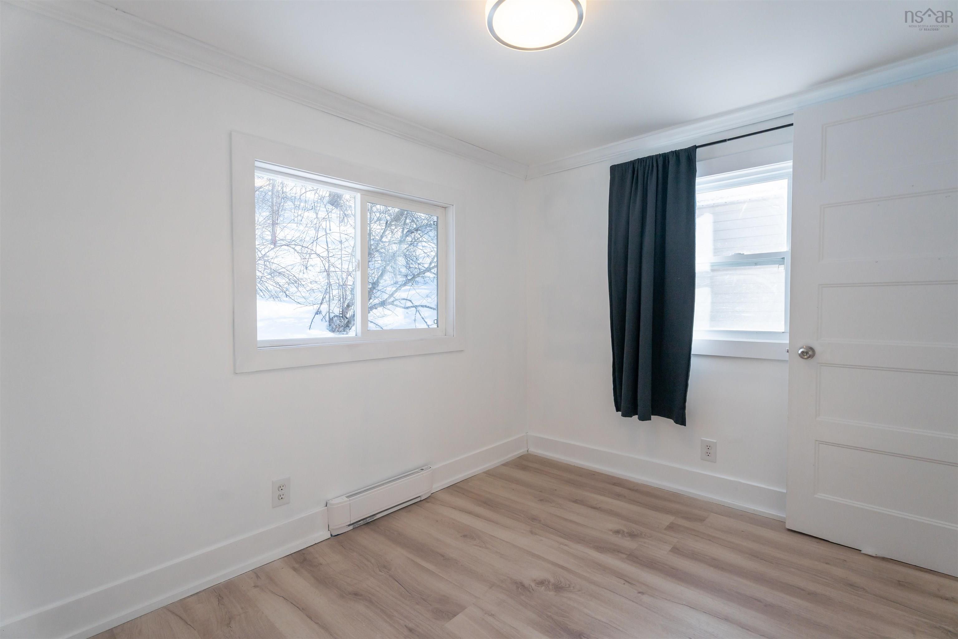 View image 12