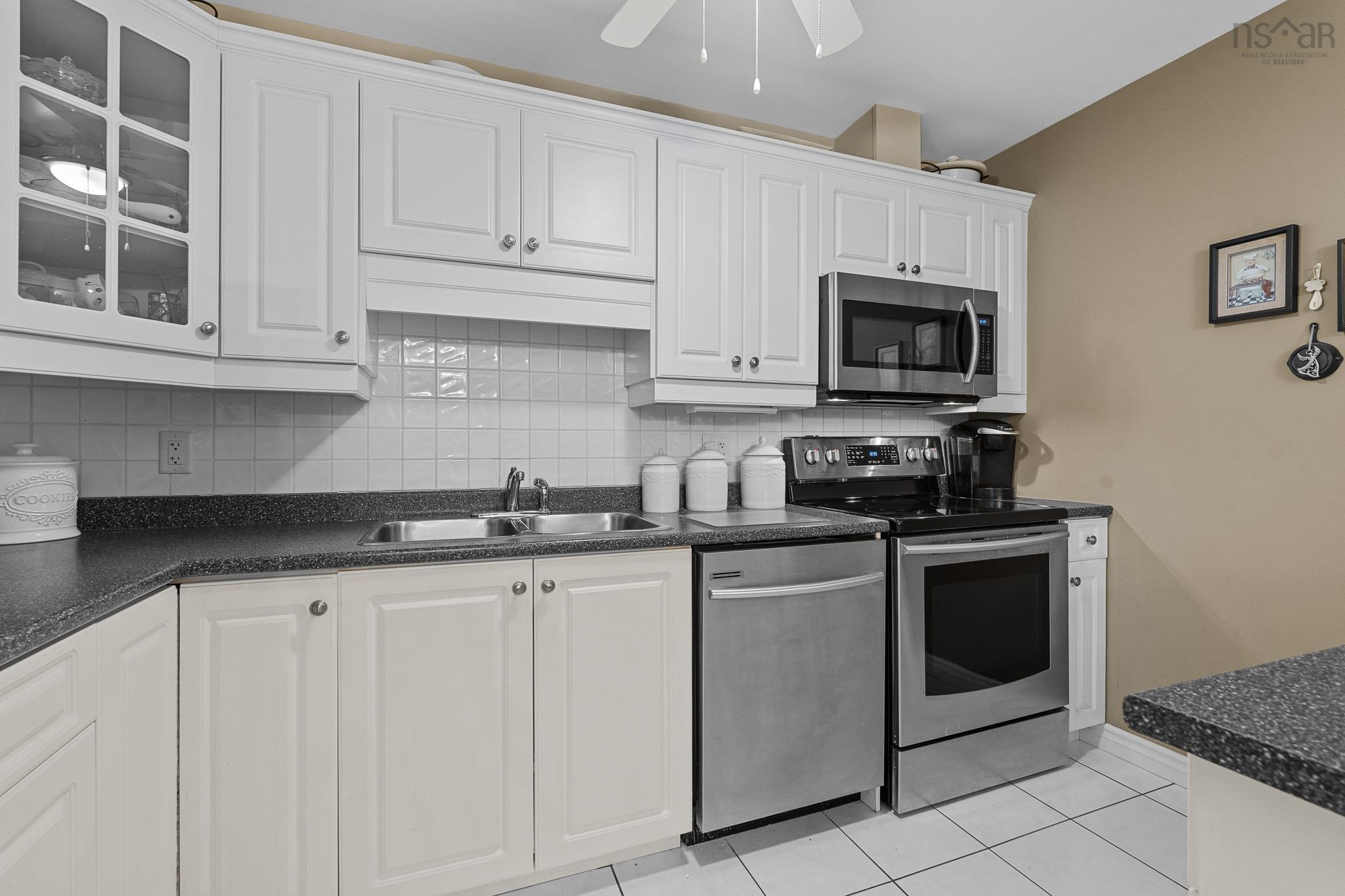 View image 12