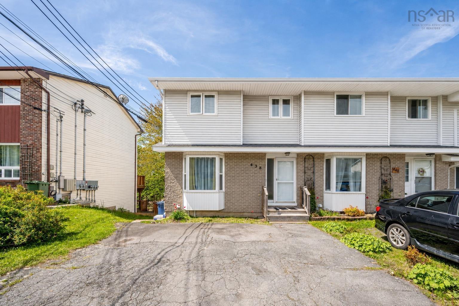 Thumbnail image for 438 Auburn Drive MLS<sup>®</sup> 202613045