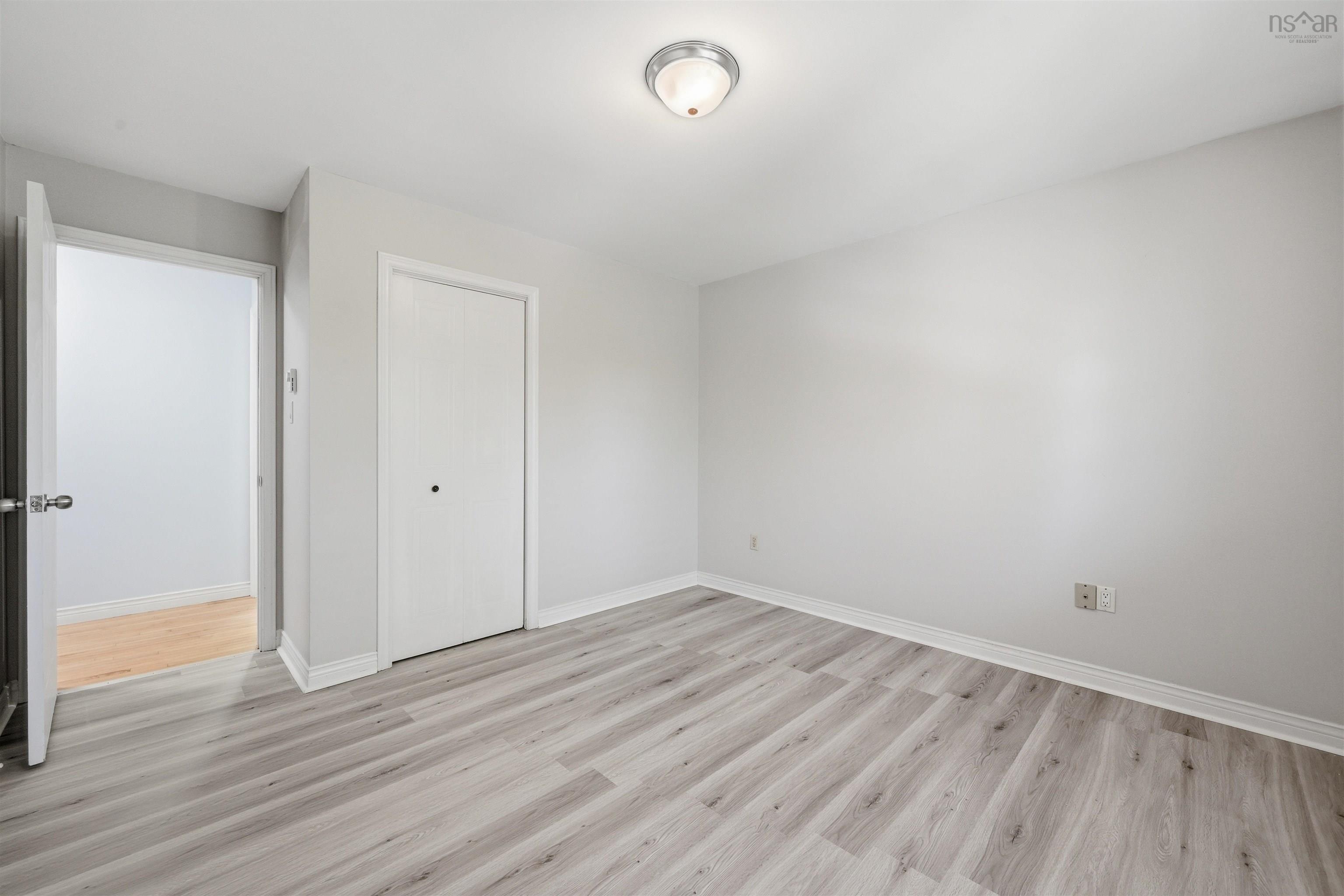 View image 28