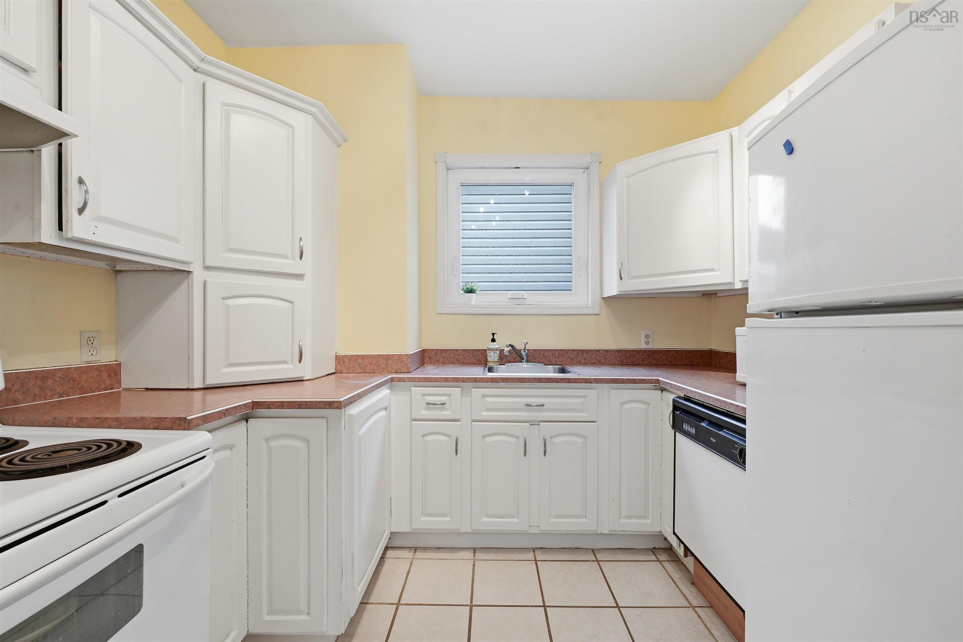 View image 12