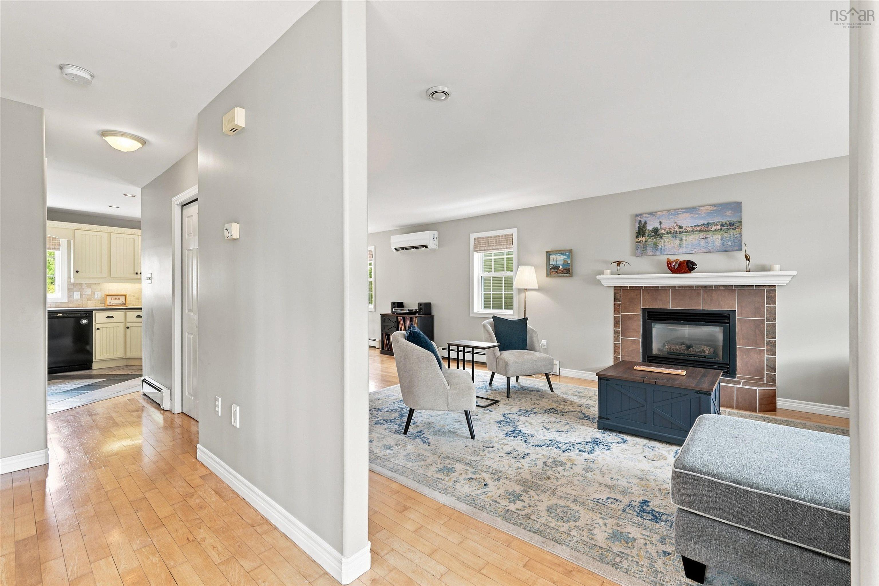 View image 8