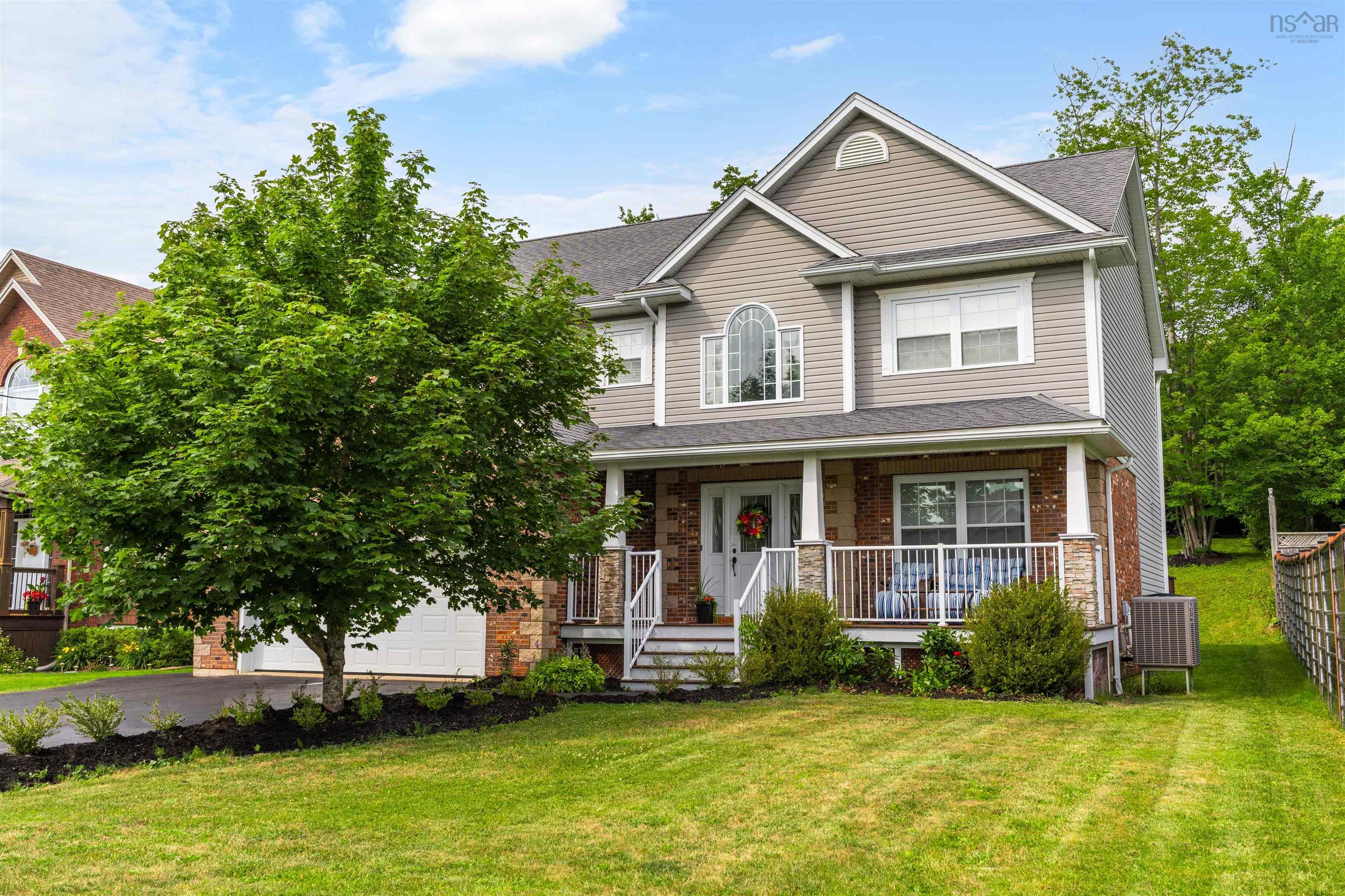 Thumbnail image for 76 PEBBLECREEK Crescent MLS<sup>®</sup> 202517931