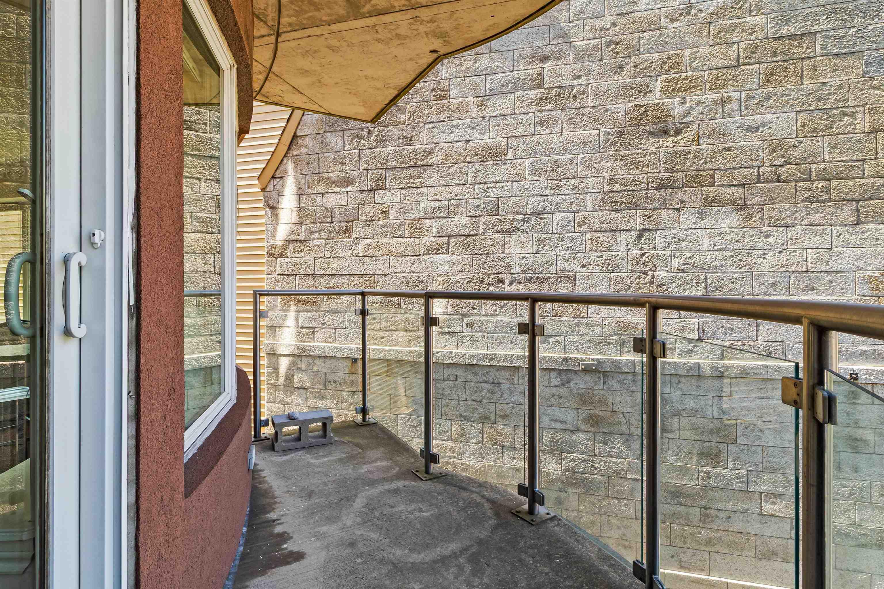 View image 25