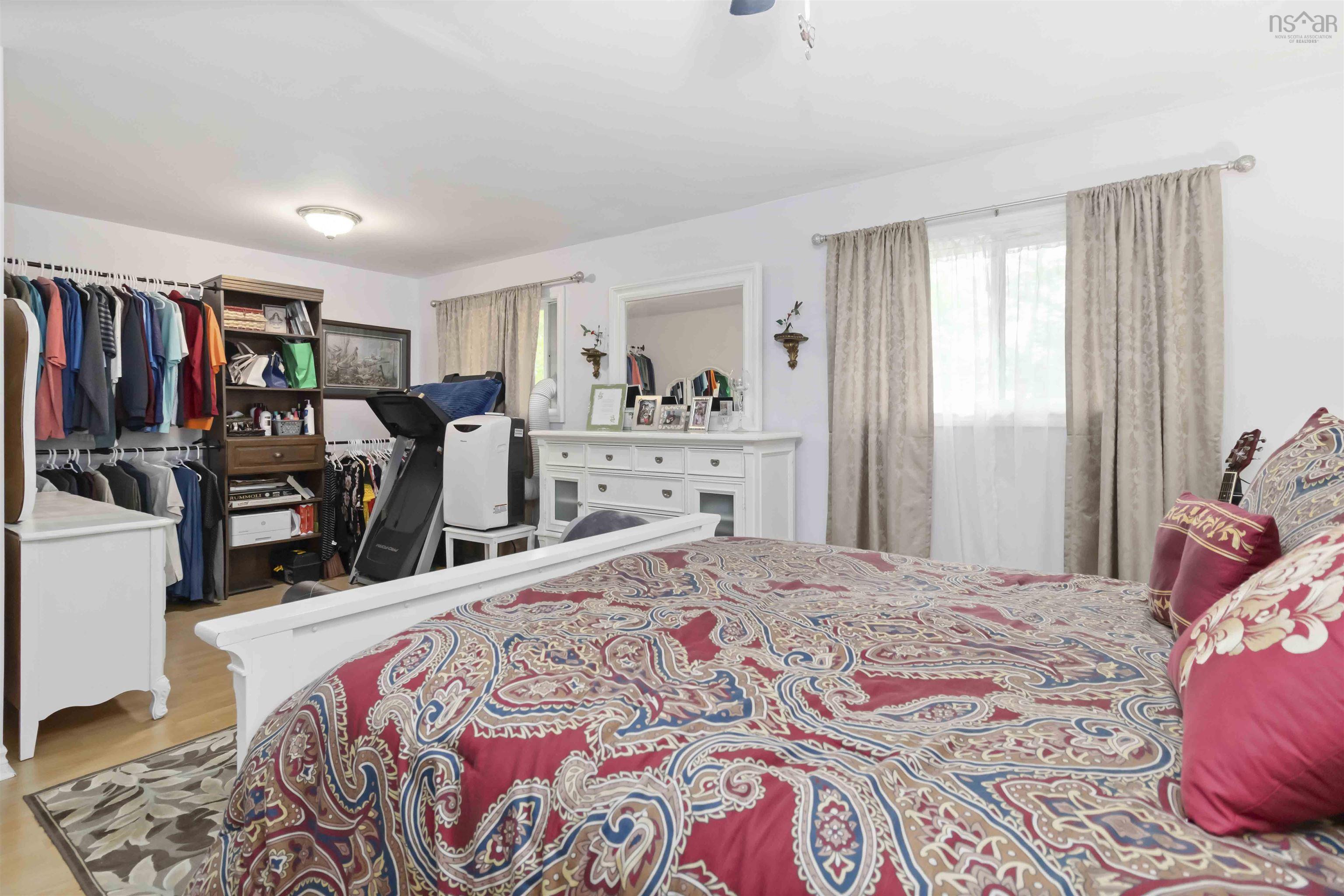 View image 10