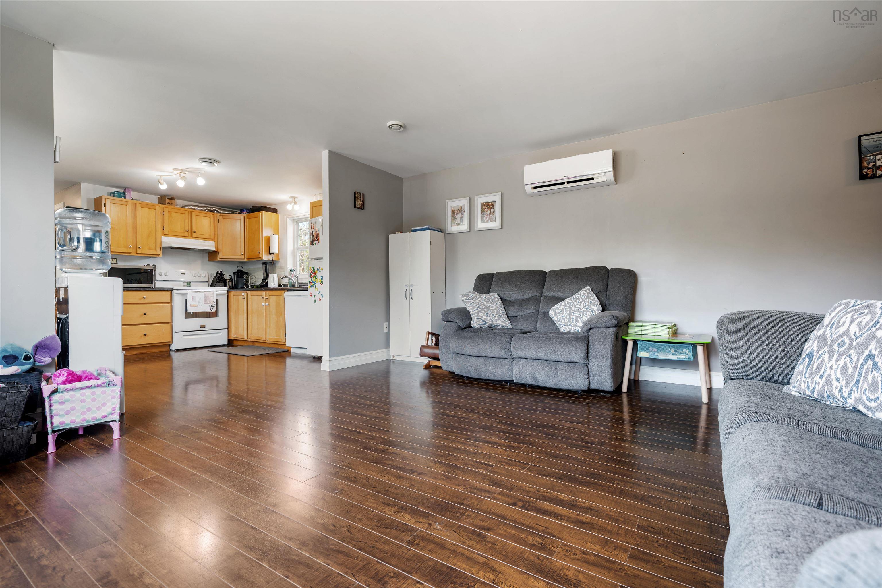 View image 8