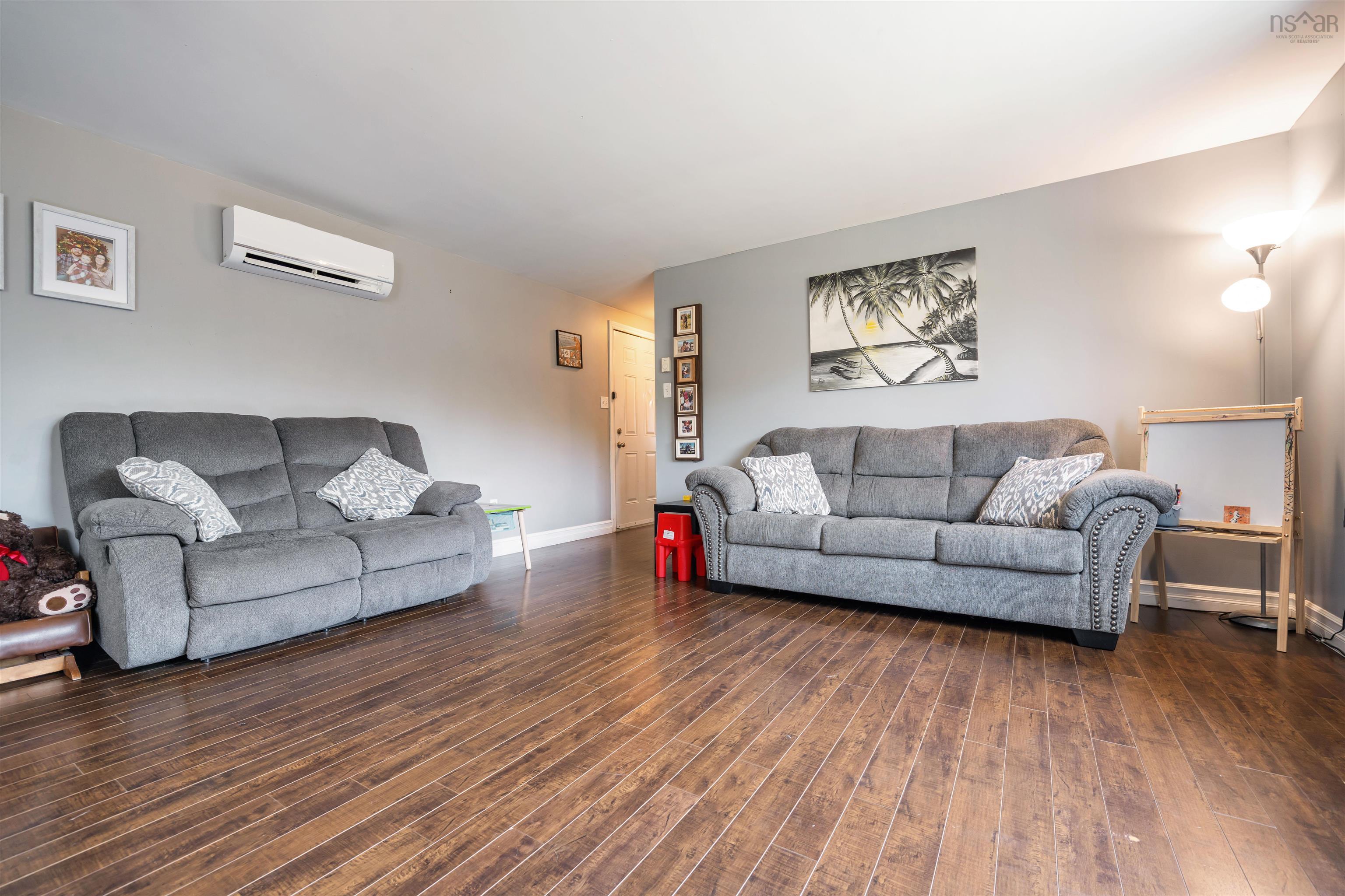 View image 11