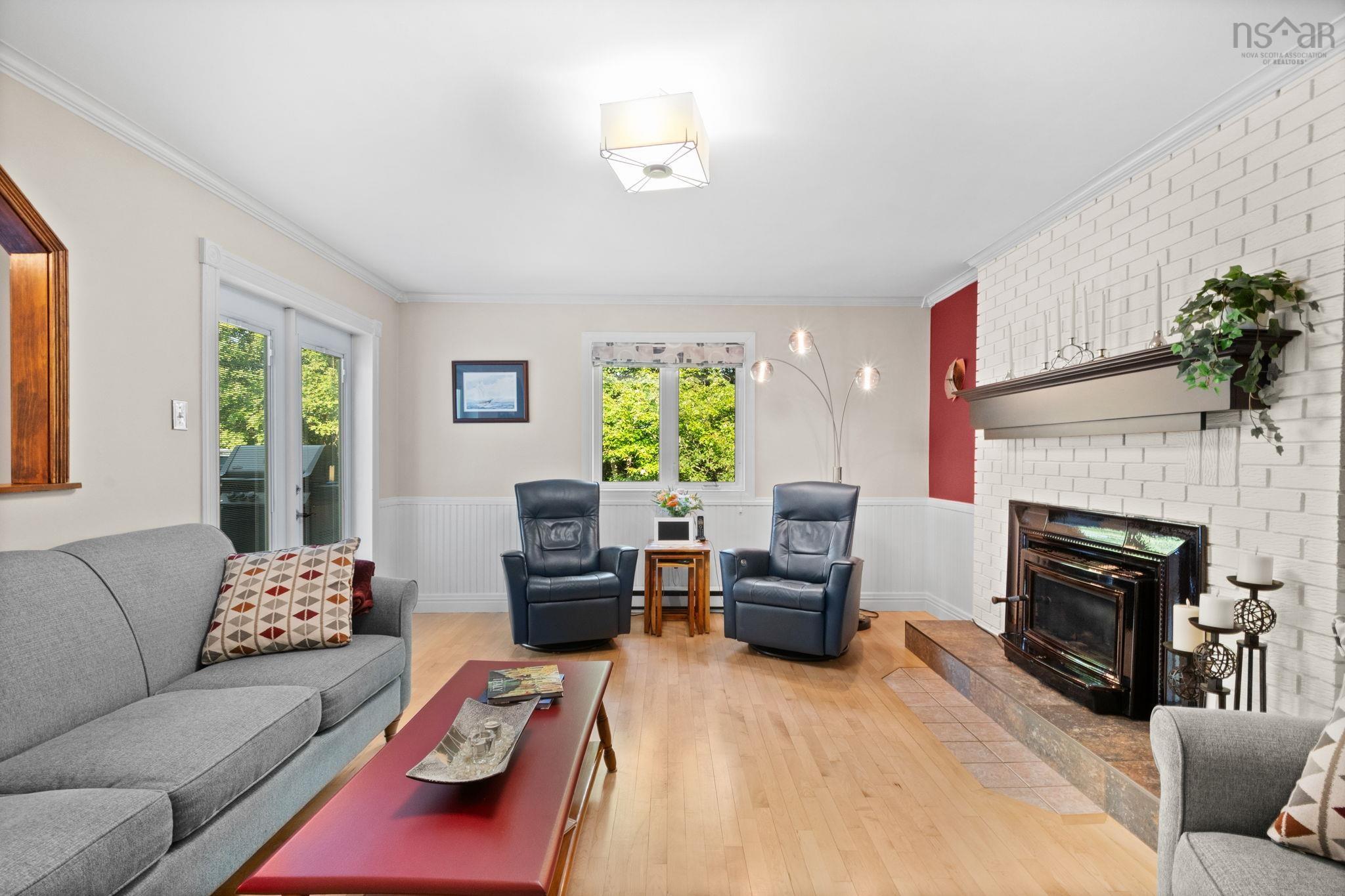 View image 9