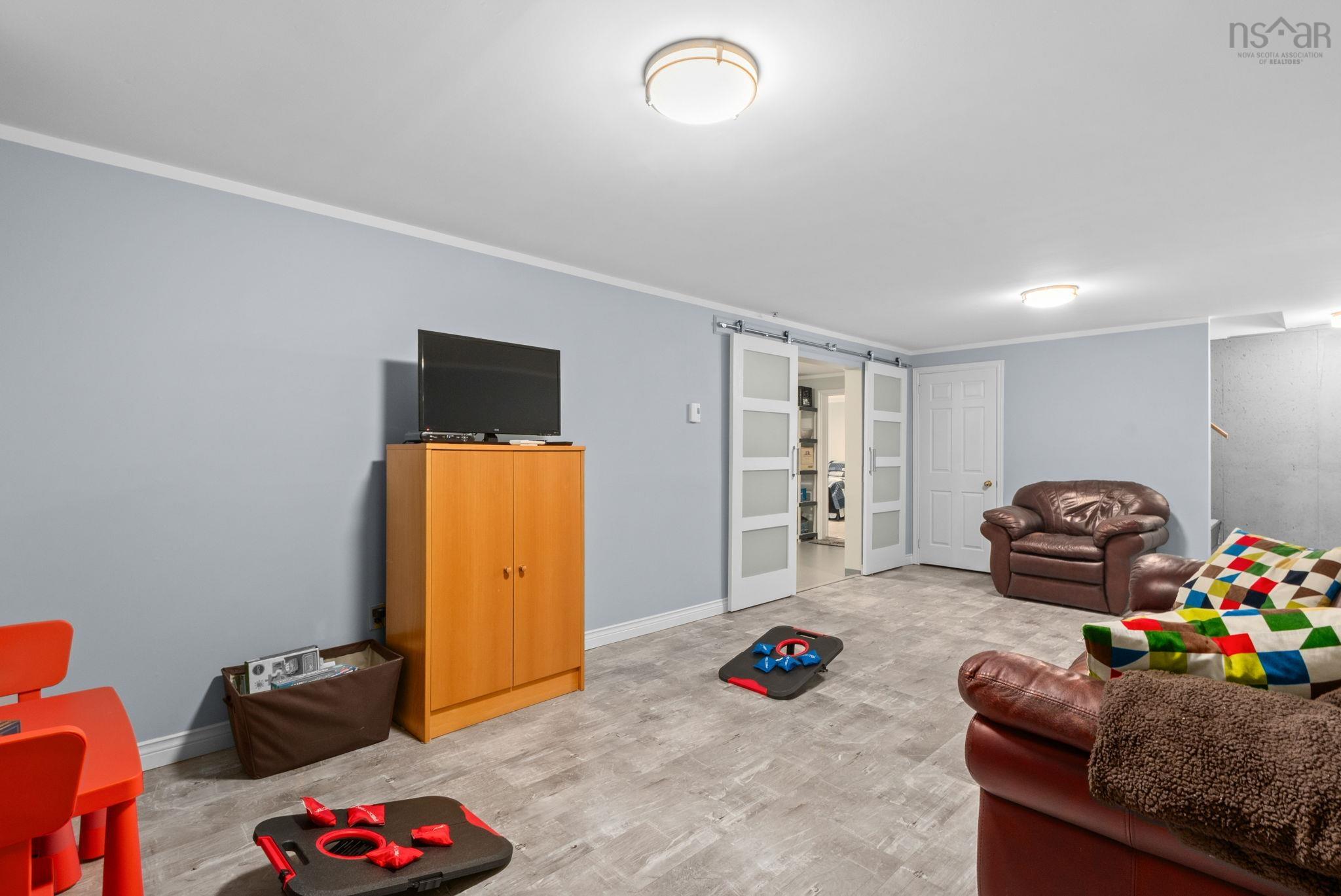 View image 22