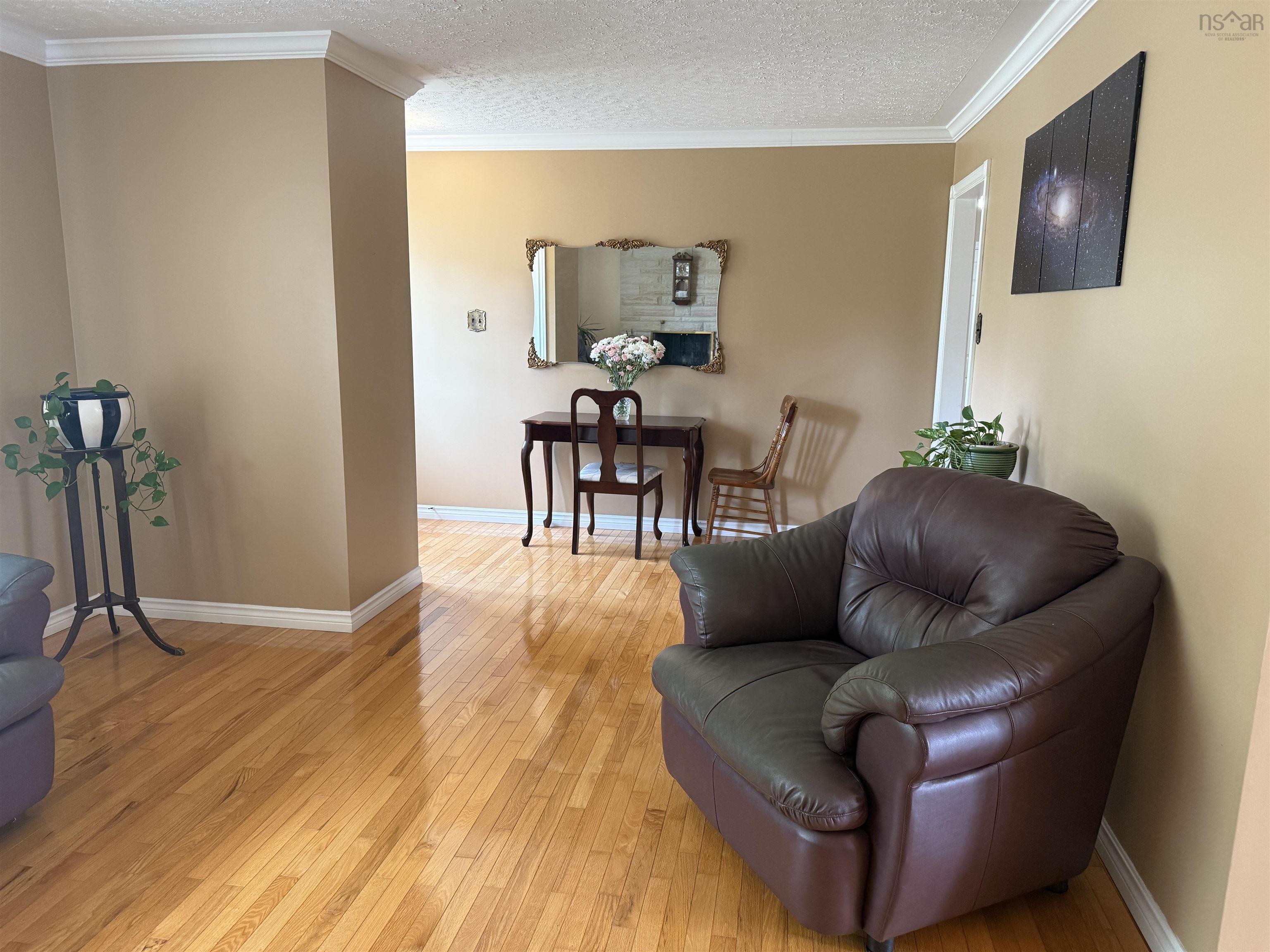 View image 13
