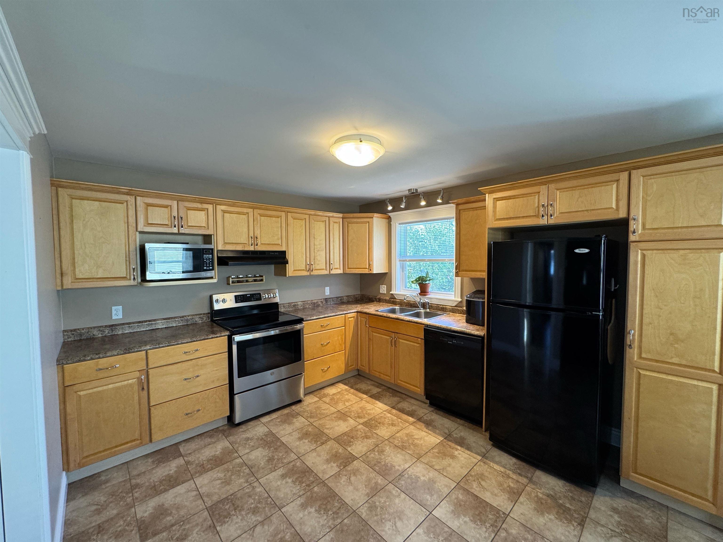 View image 12