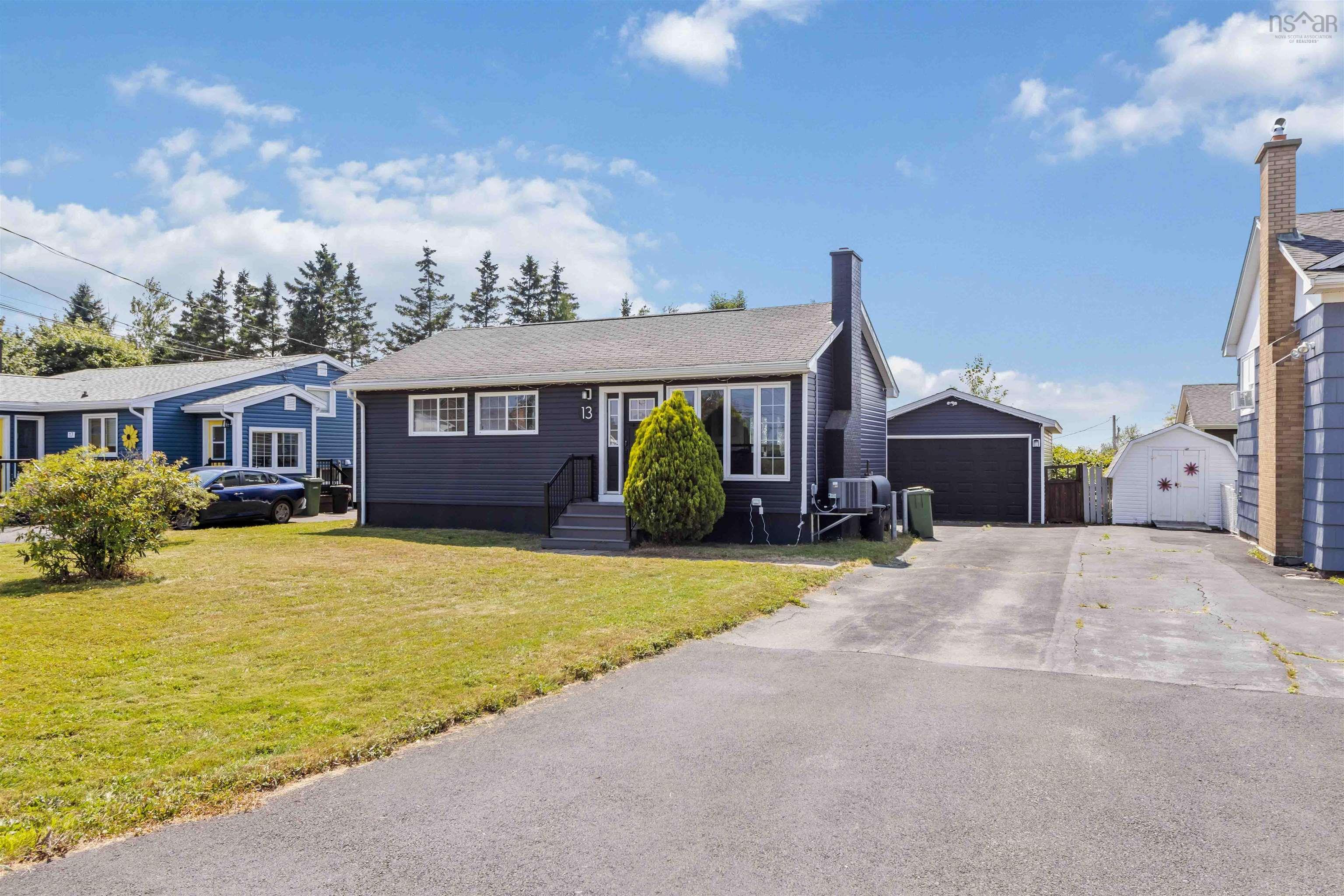 Thumbnail image for 13 Willowdale Drive MLS<sup>®</sup> 202520483