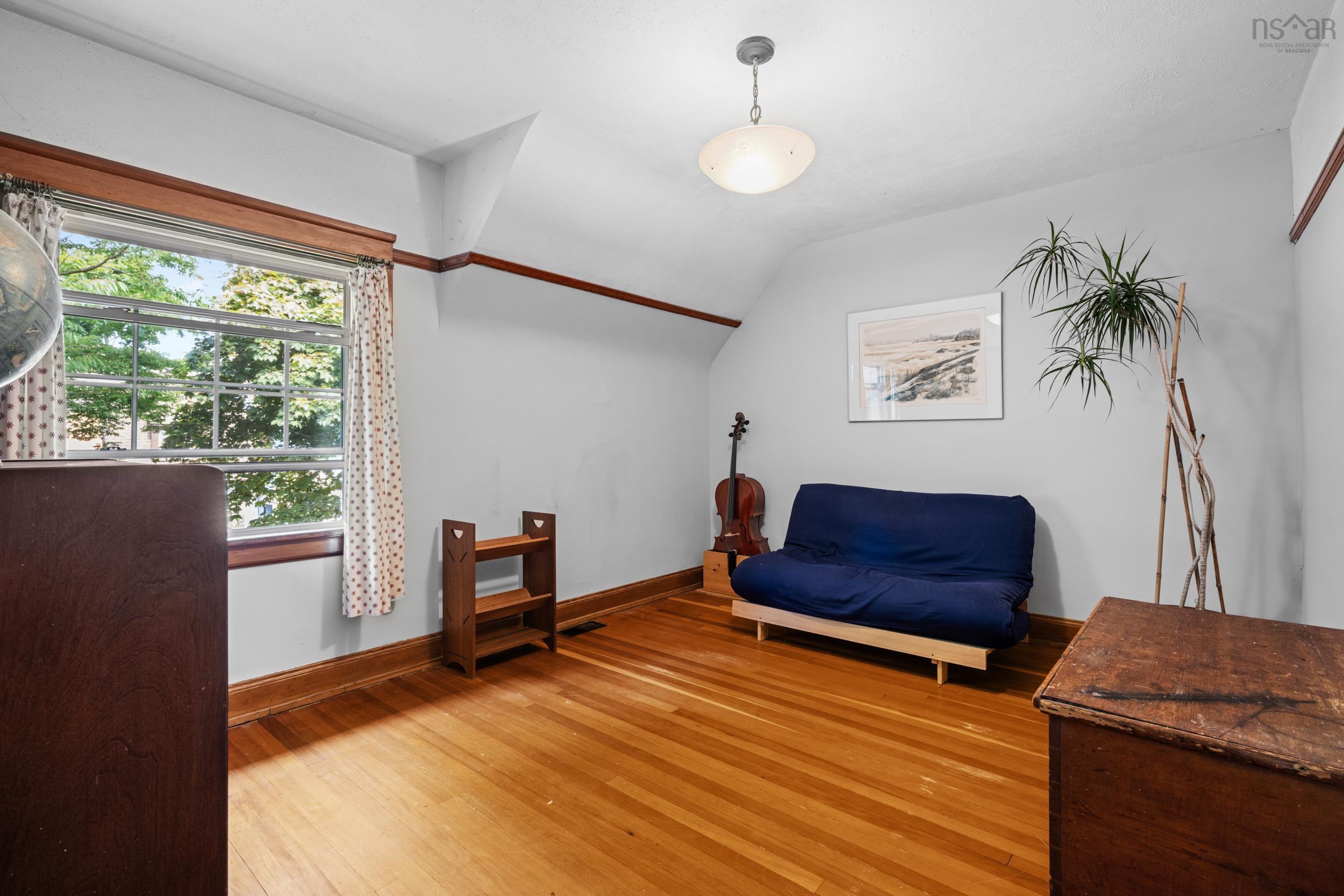 View image 19