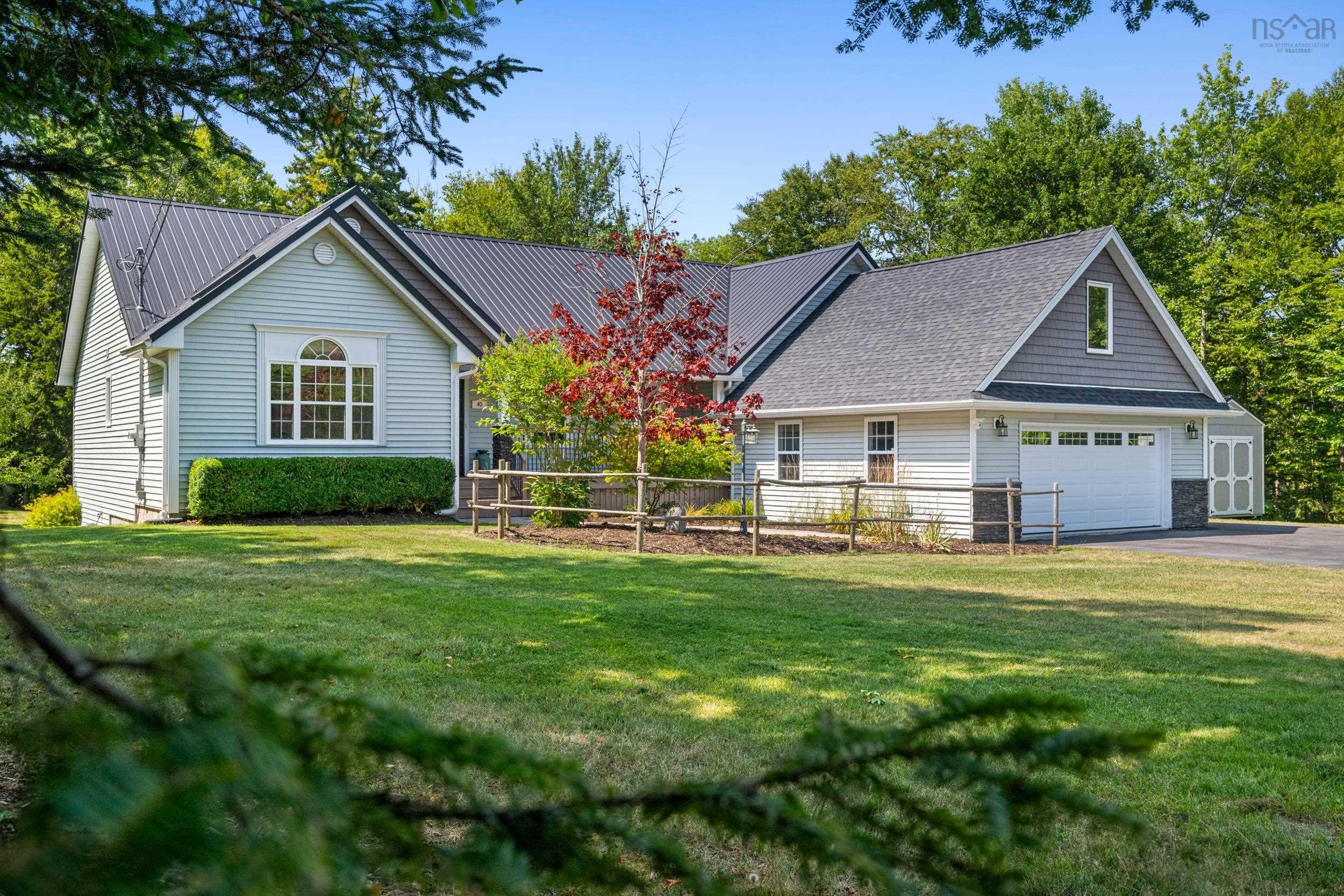 Thumbnail image for 40 Merganser Avenue MLS<sup>®</sup> 202520517