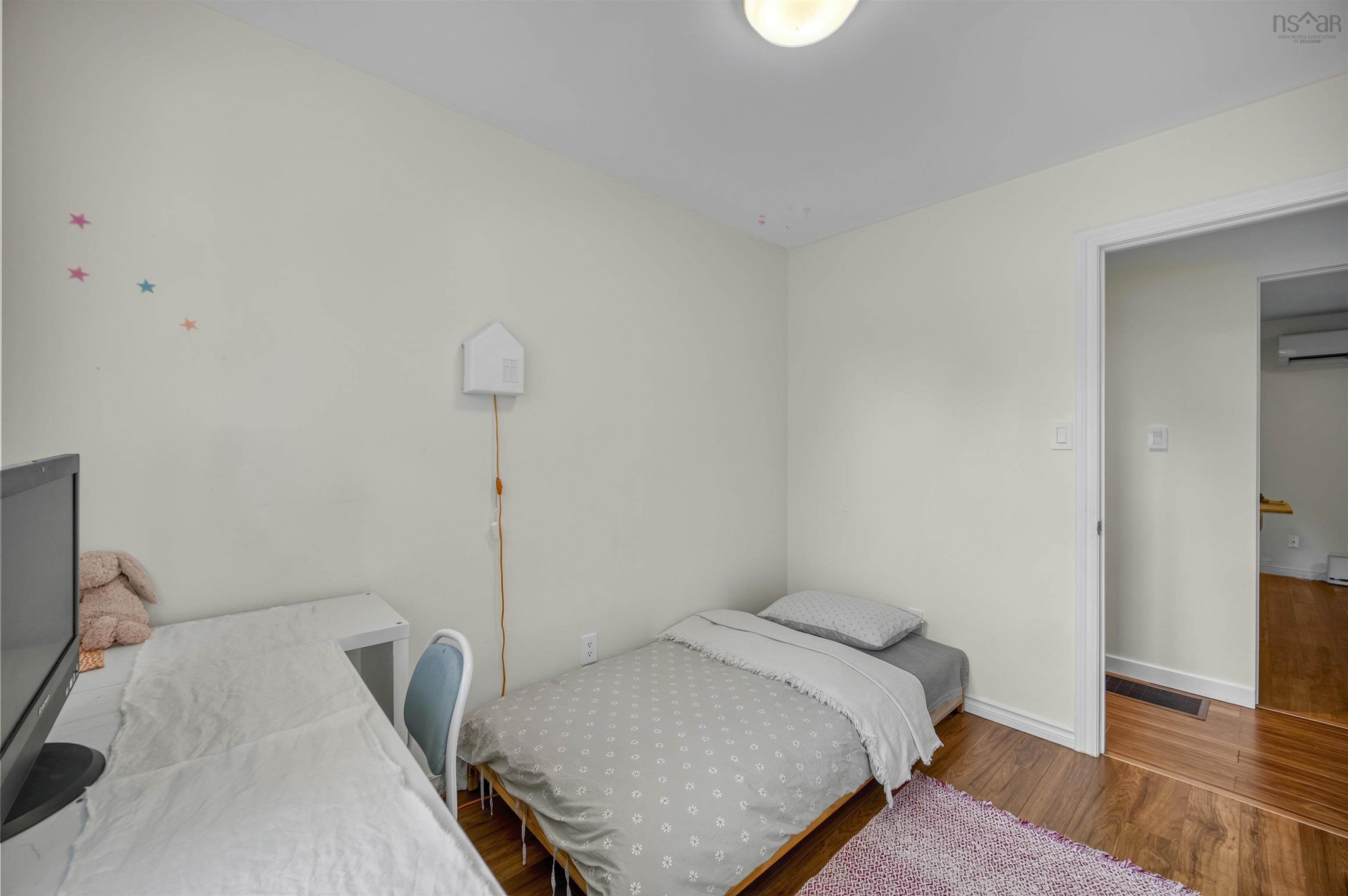 View image 13