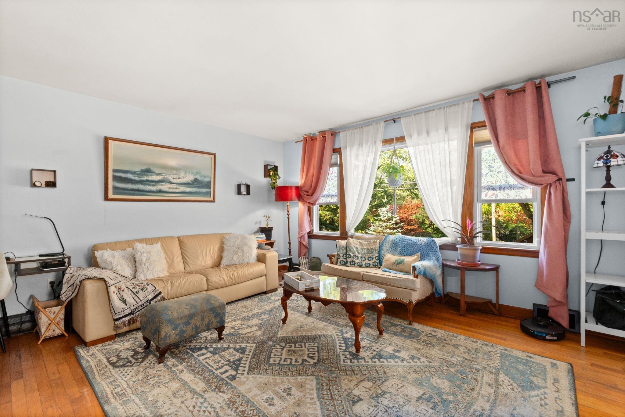 View image 11