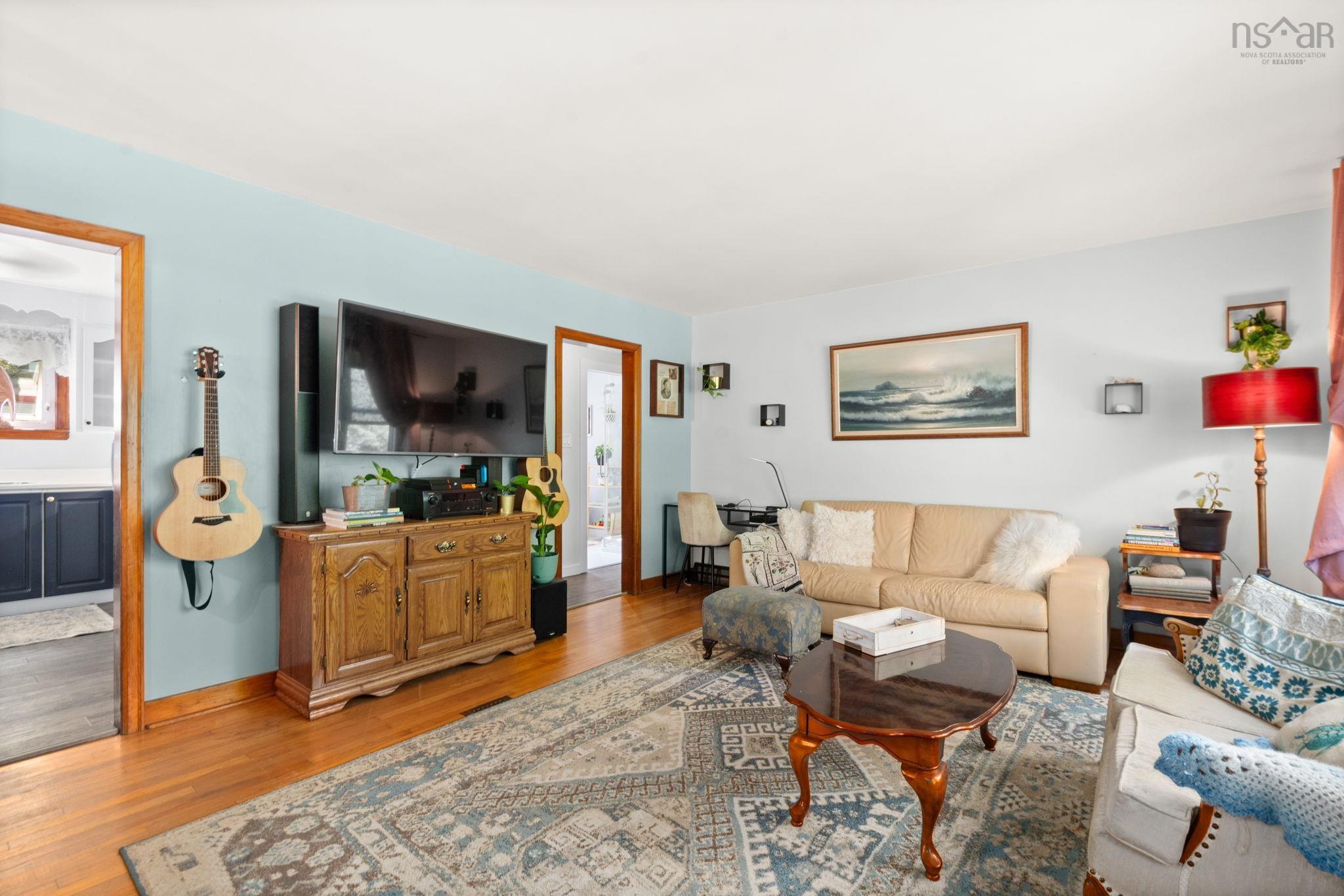 View image 13