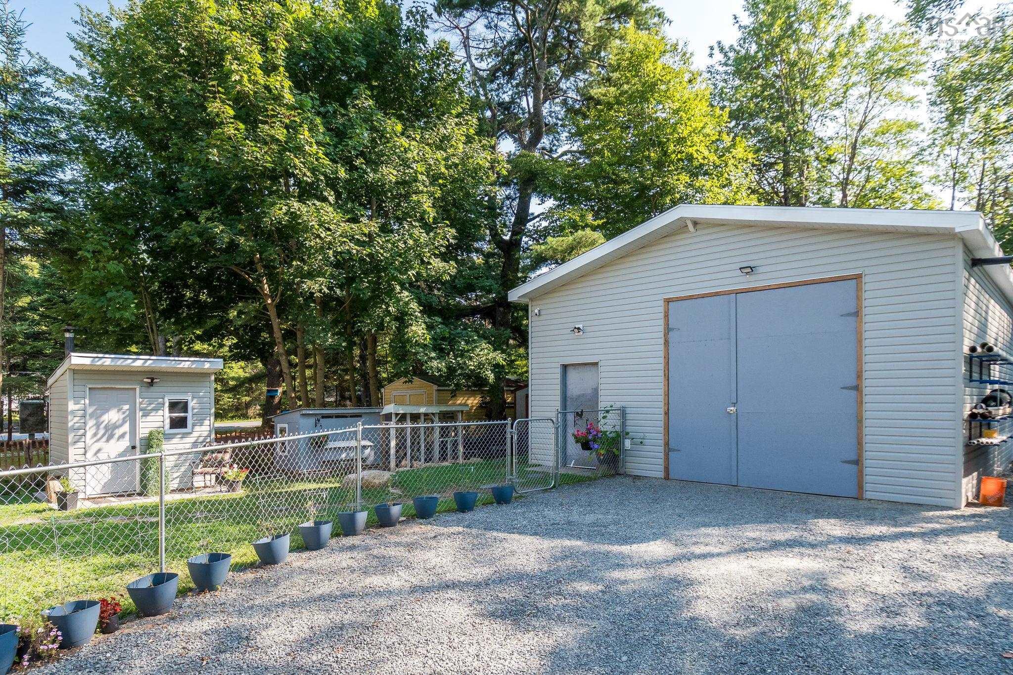 View image 40