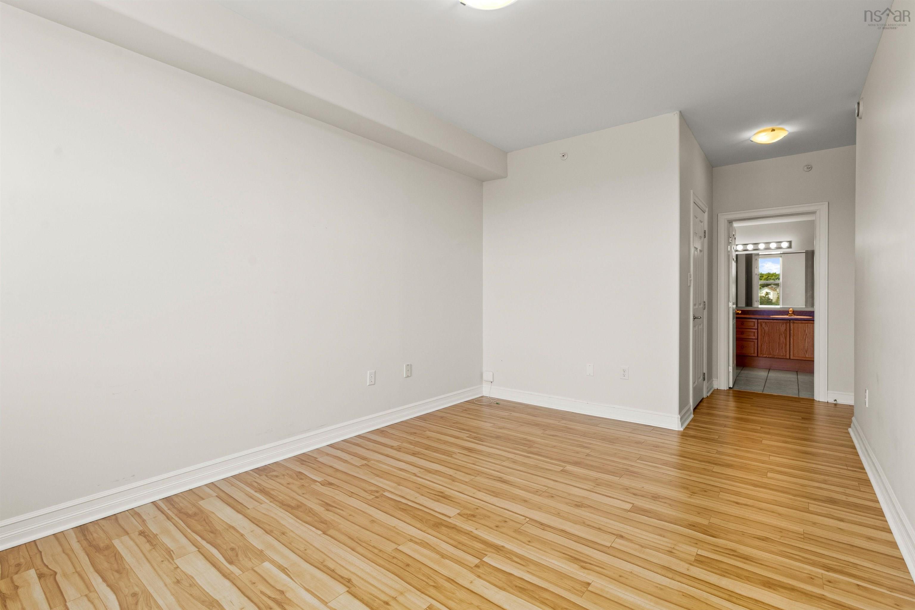 View image 18