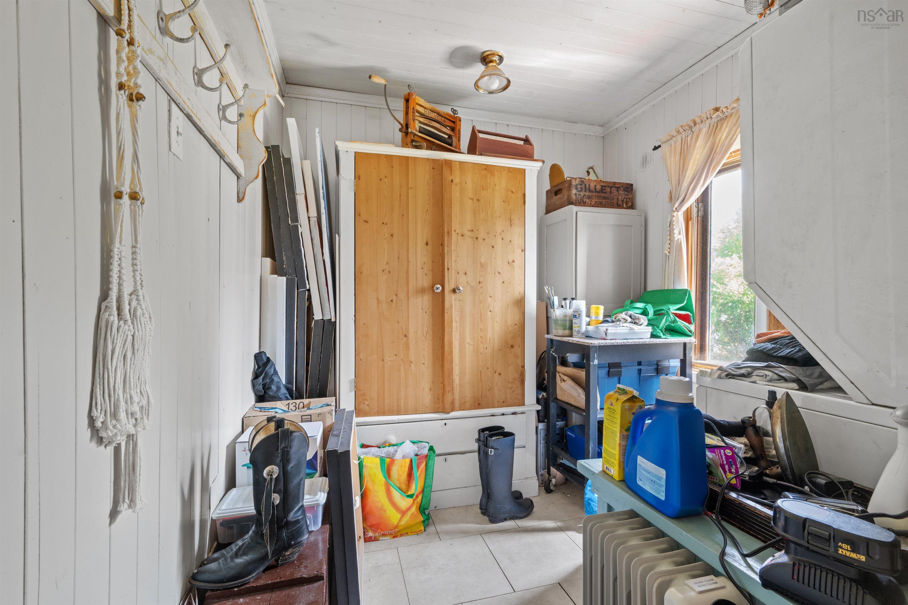 View image 11