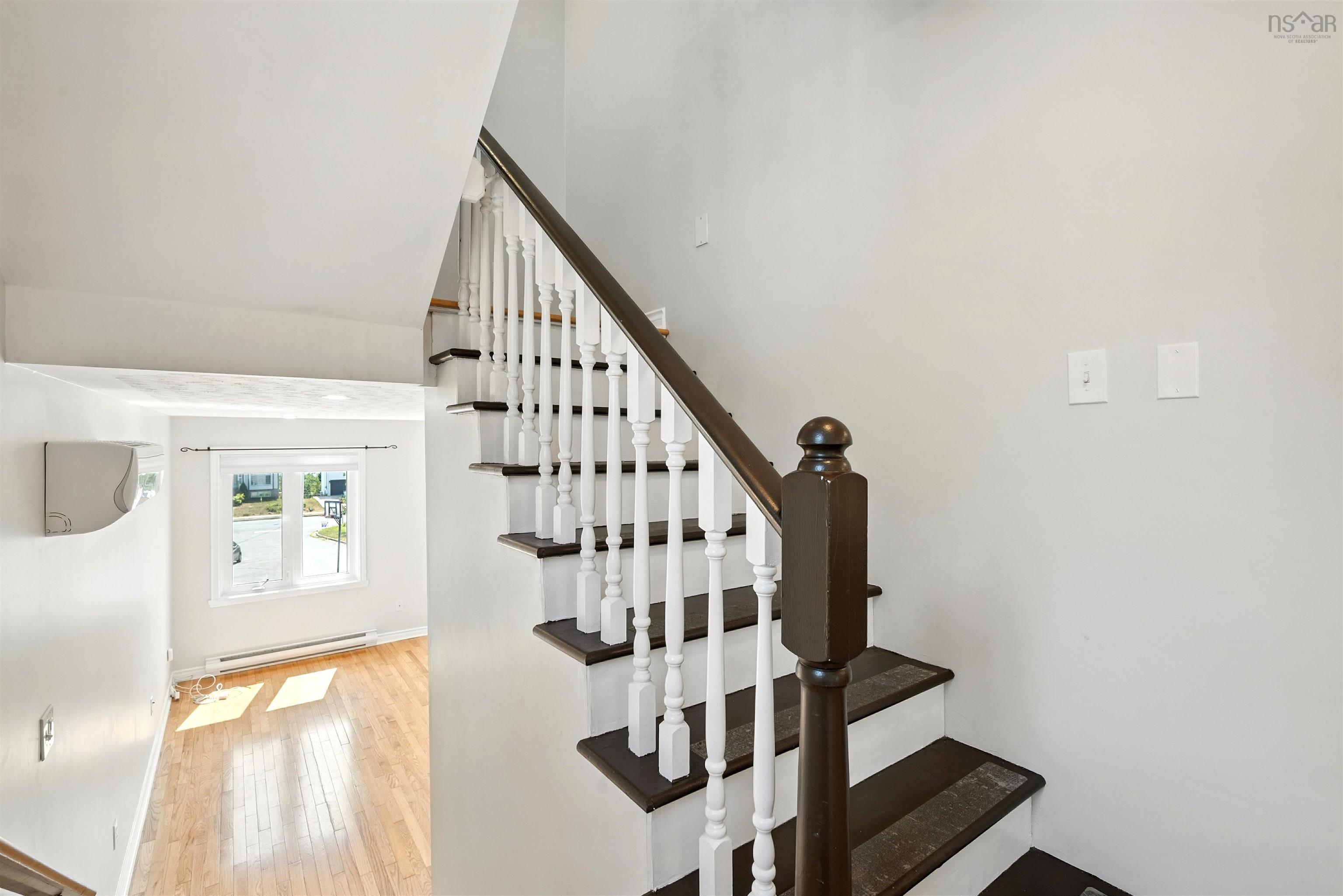 View image 9