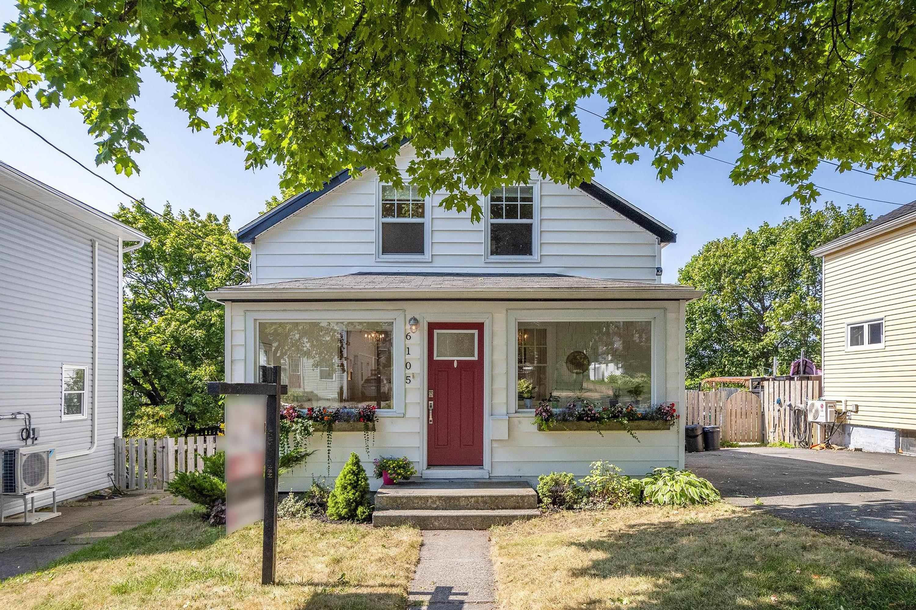 Thumbnail image for 6105 Leeds Street MLS<sup>®</sup> 202520636