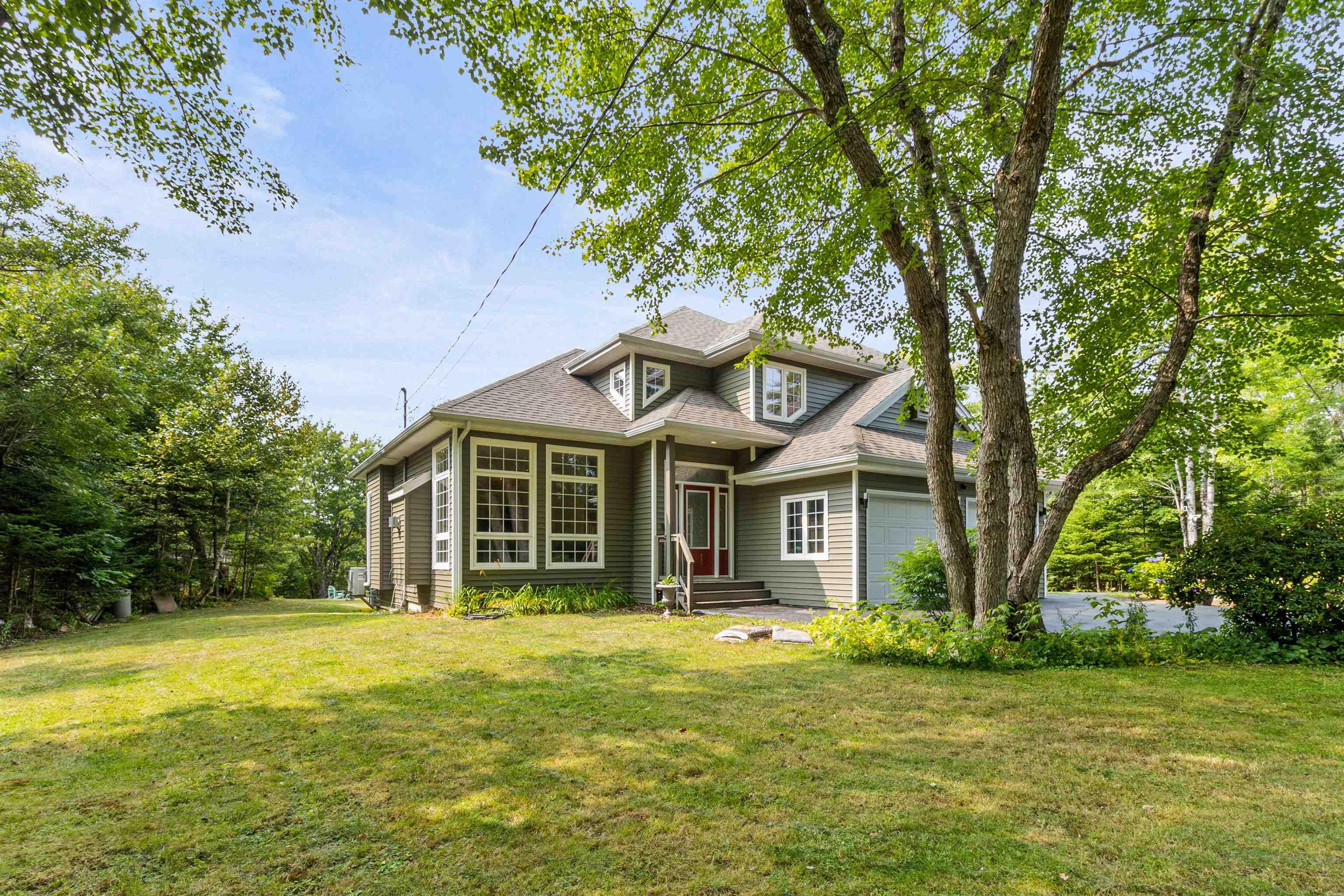 Thumbnail image for 80 Tudor Lane MLS<sup>®</sup> 202520640