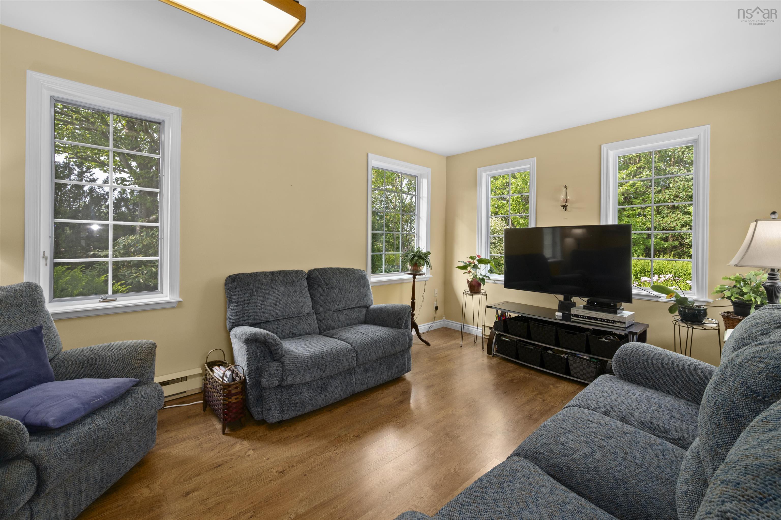 View image 6
