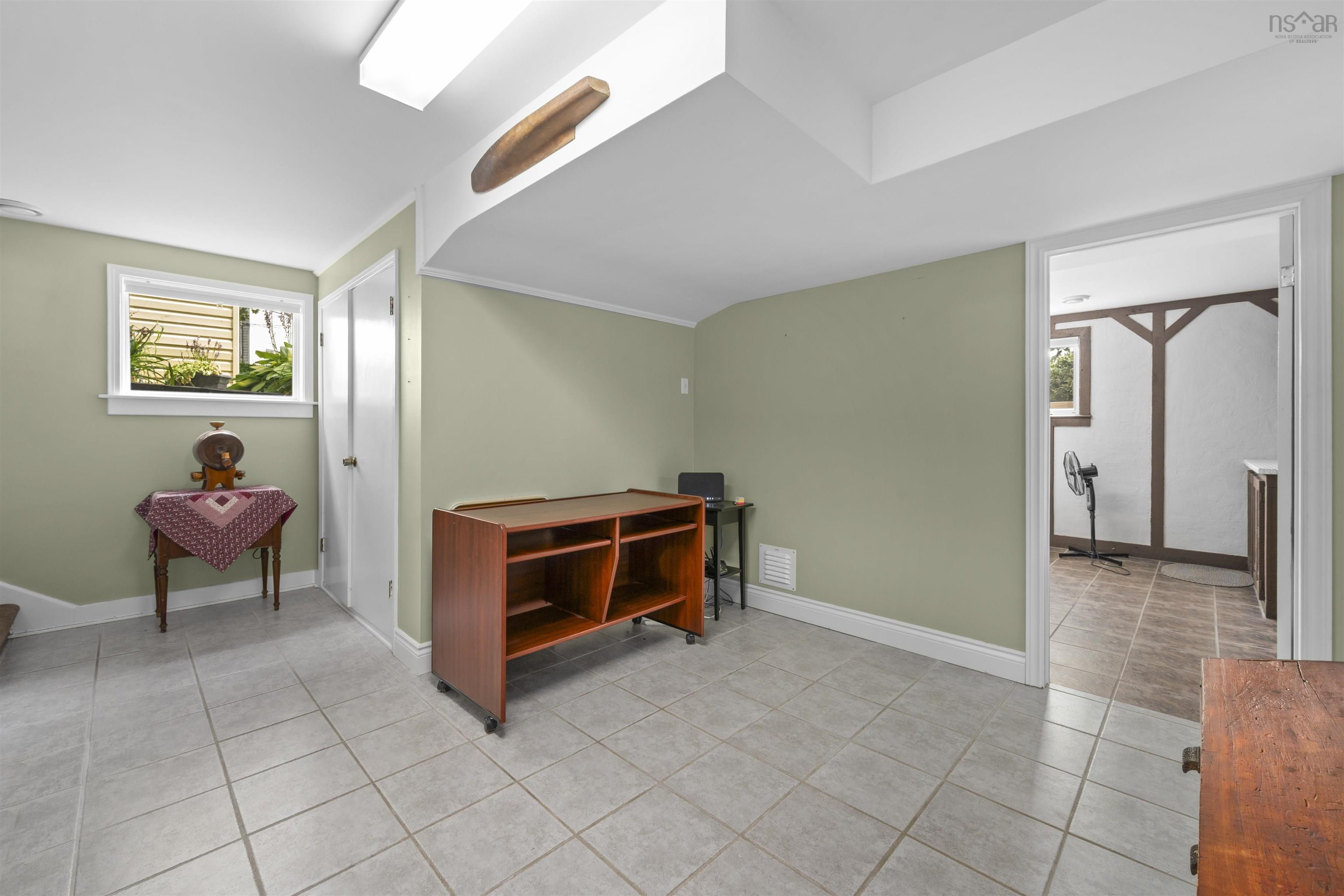 View image 25