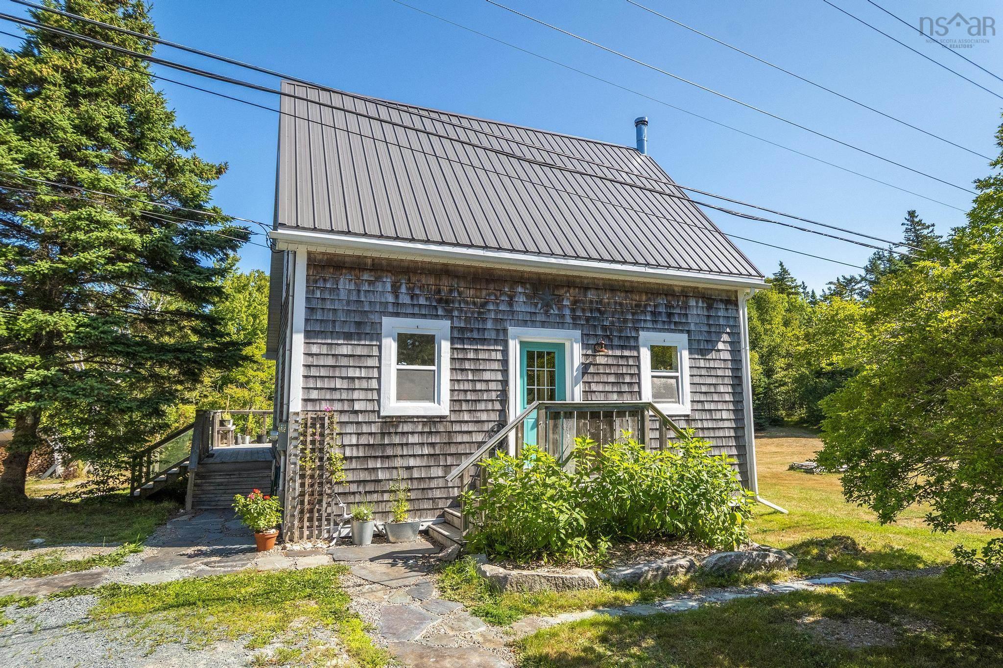 View image 32