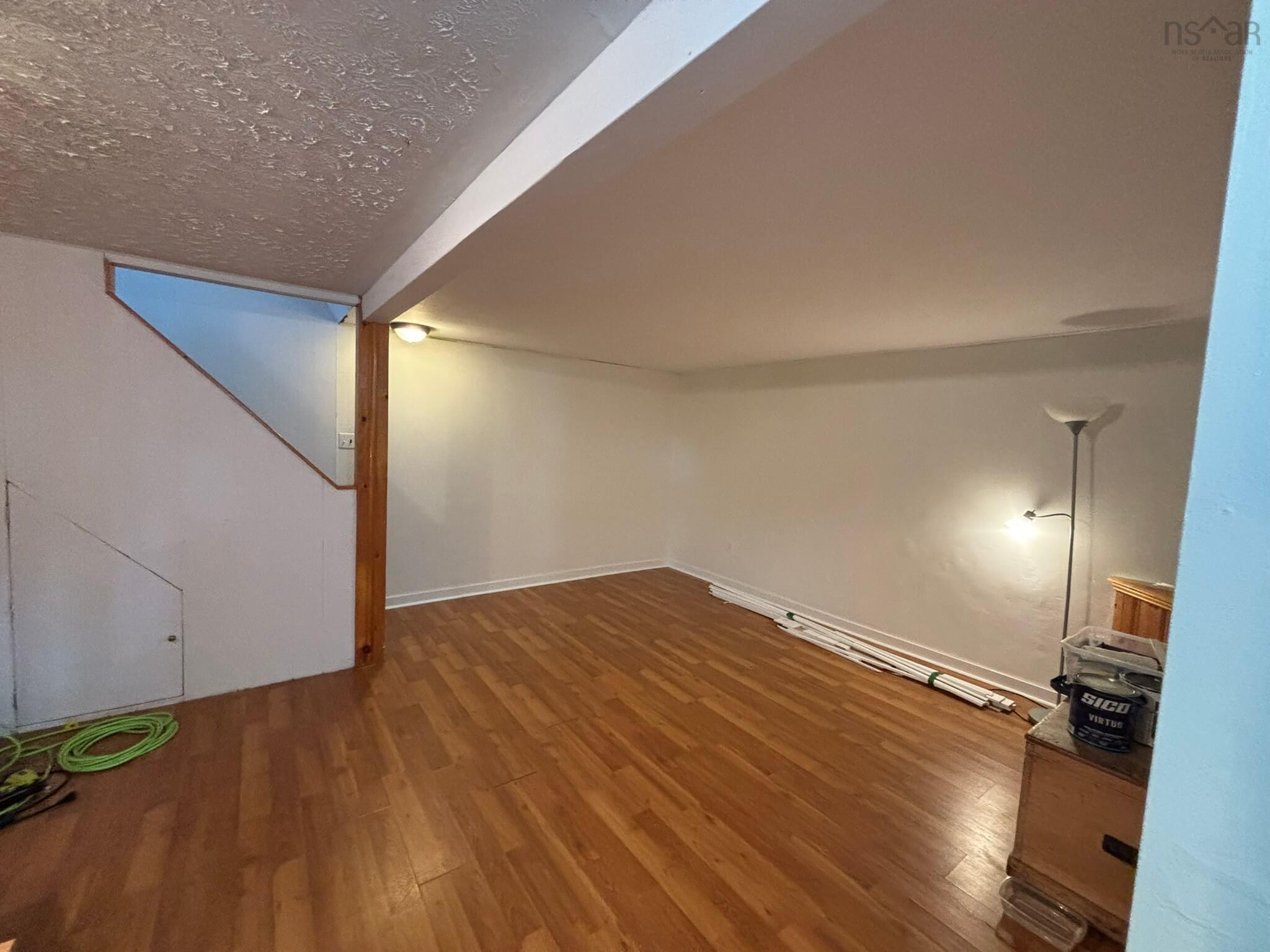 View image 4