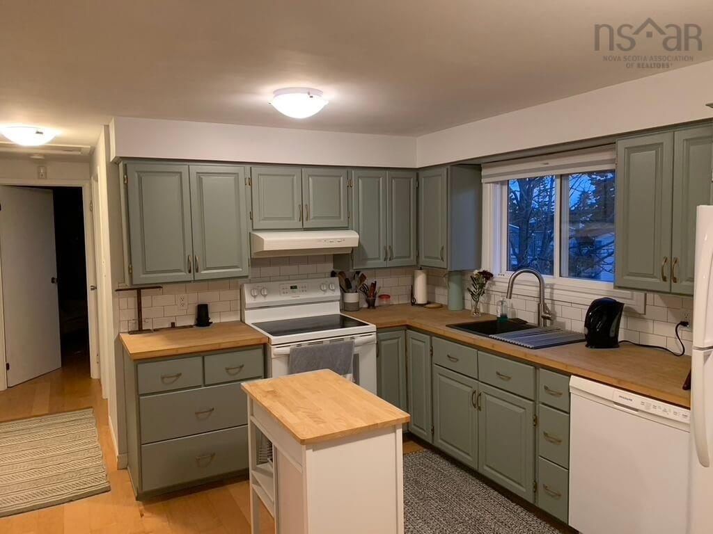 View image 16