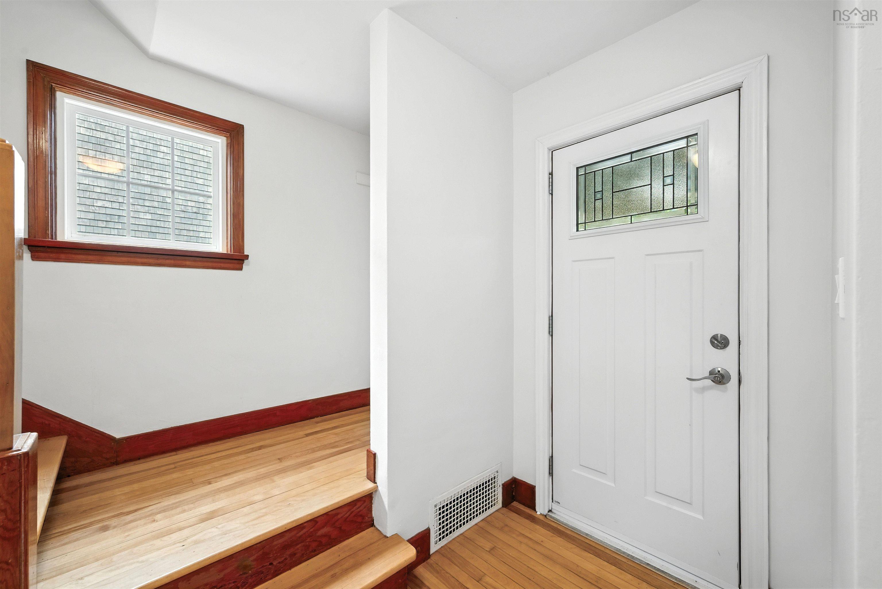 View image 12